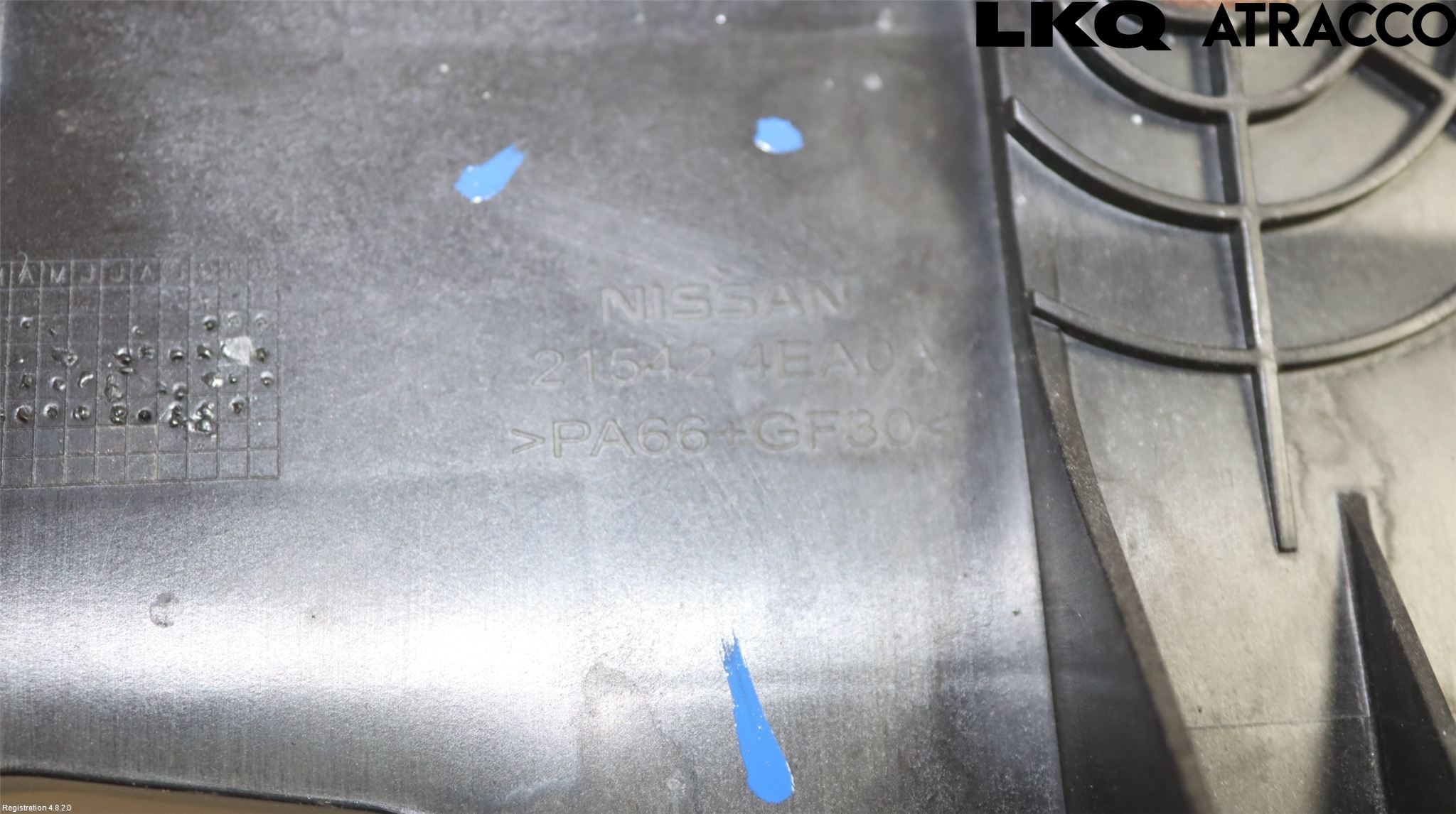 Nissan QASHQAI 14-17 Kylarfäste-Ram-Balk