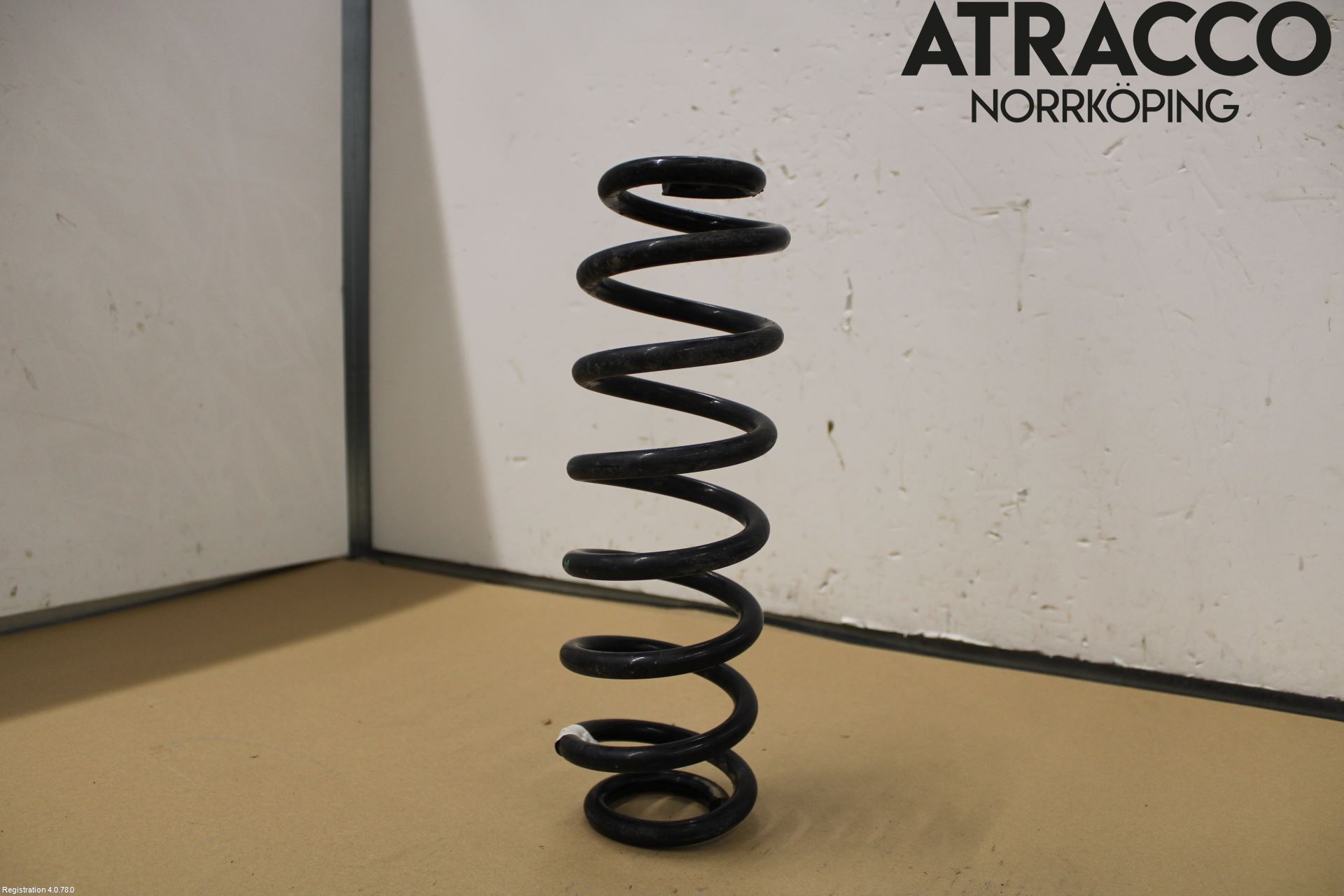 Skoda KAROQ 18- Fjäder Bak