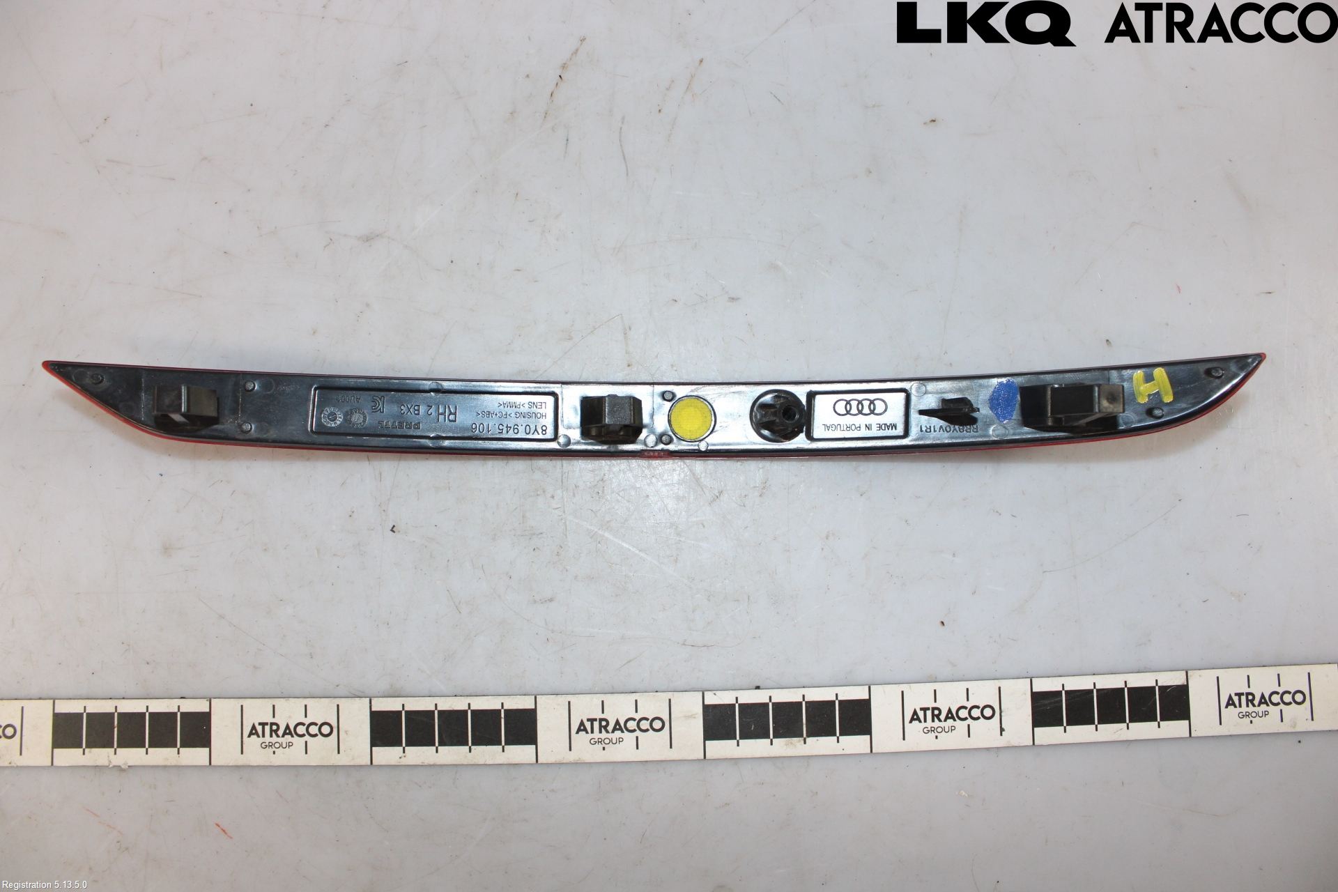 Audi A3/S3 8Y 21- Dimljus/Reflex Bak