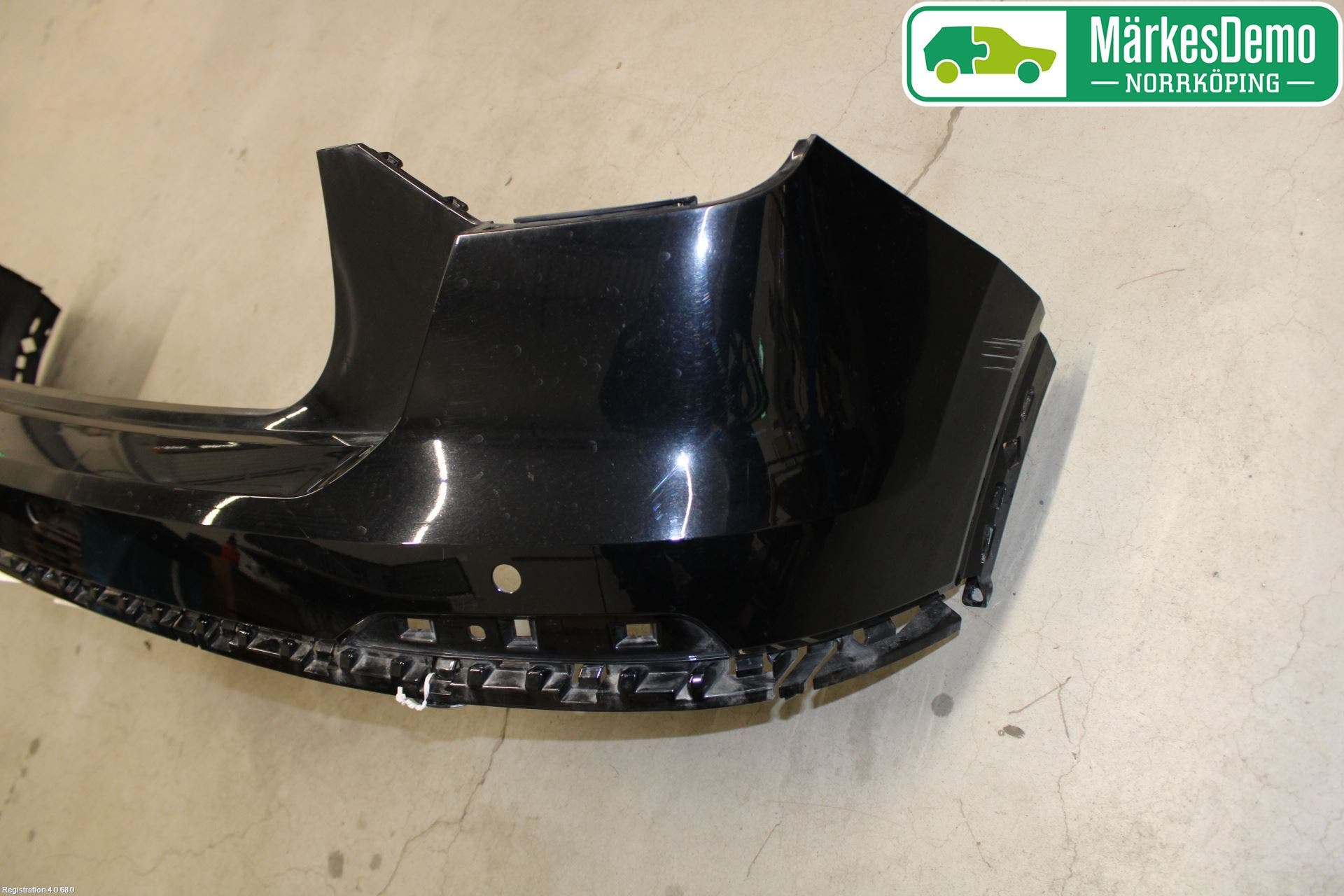 Audi Q2/SQ2 17- Stötfångarbeklädnad Bak