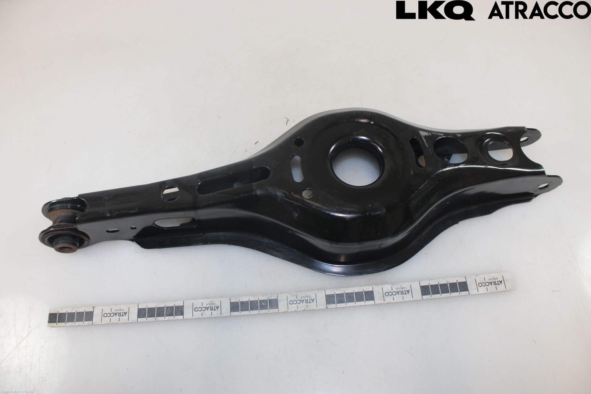 Toyota C-HR 24- Bärarm Bak Höger