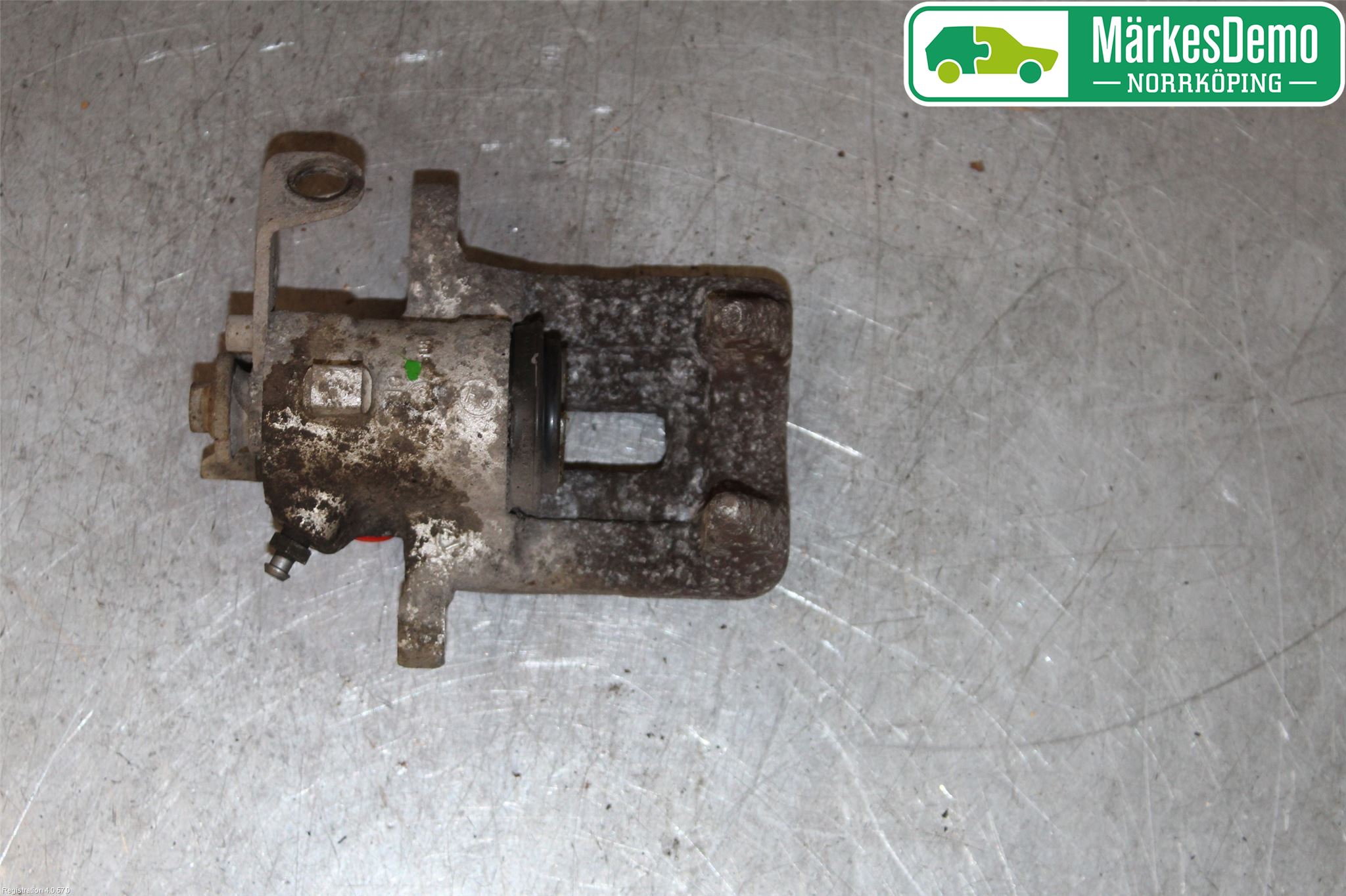 Volkswagen VW POLO 10-17 Bromsok Bak Höger