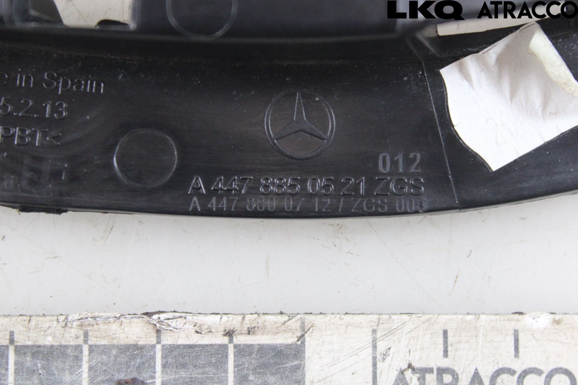 Mercedes-Benz MB VITO/V-KLASS (W640,W447,W448) 14- Stötfångarfäste Fram Hö