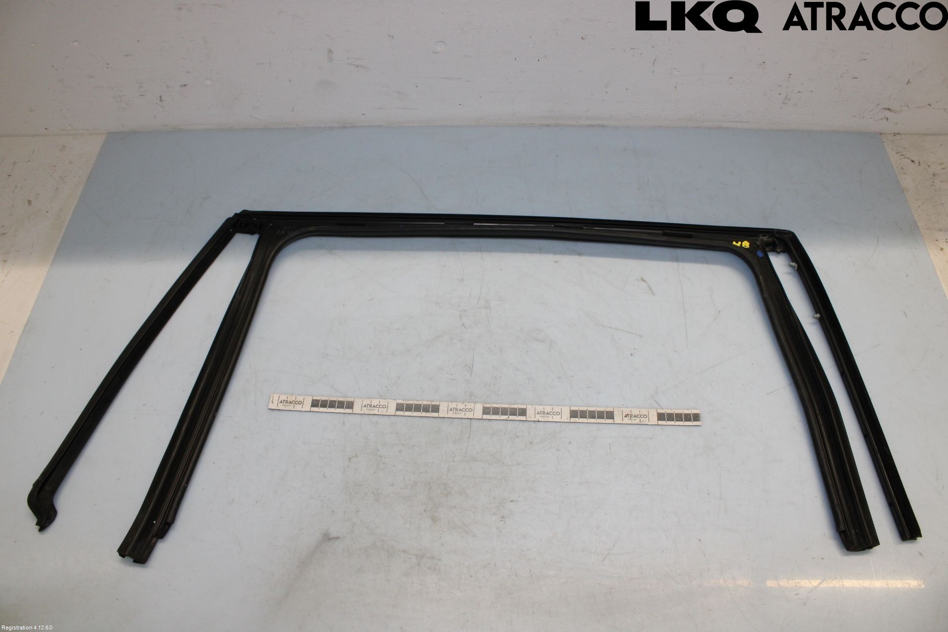 Volkswagen VW PASSAT 11-14 Dörr Dekorlist Bak Hö
