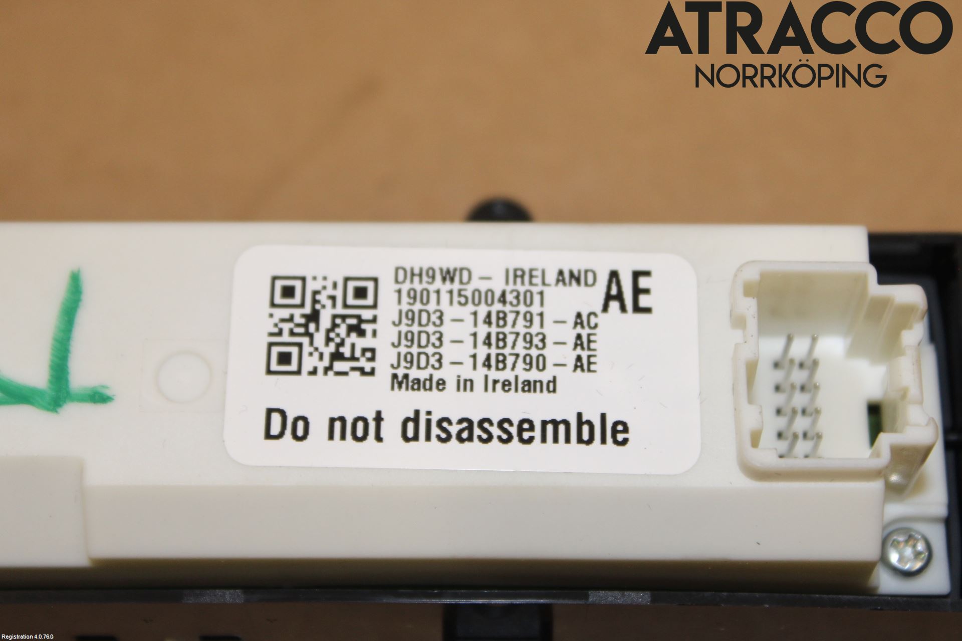 Jaguar I-PACE 18- Strömställare Nivåreglering