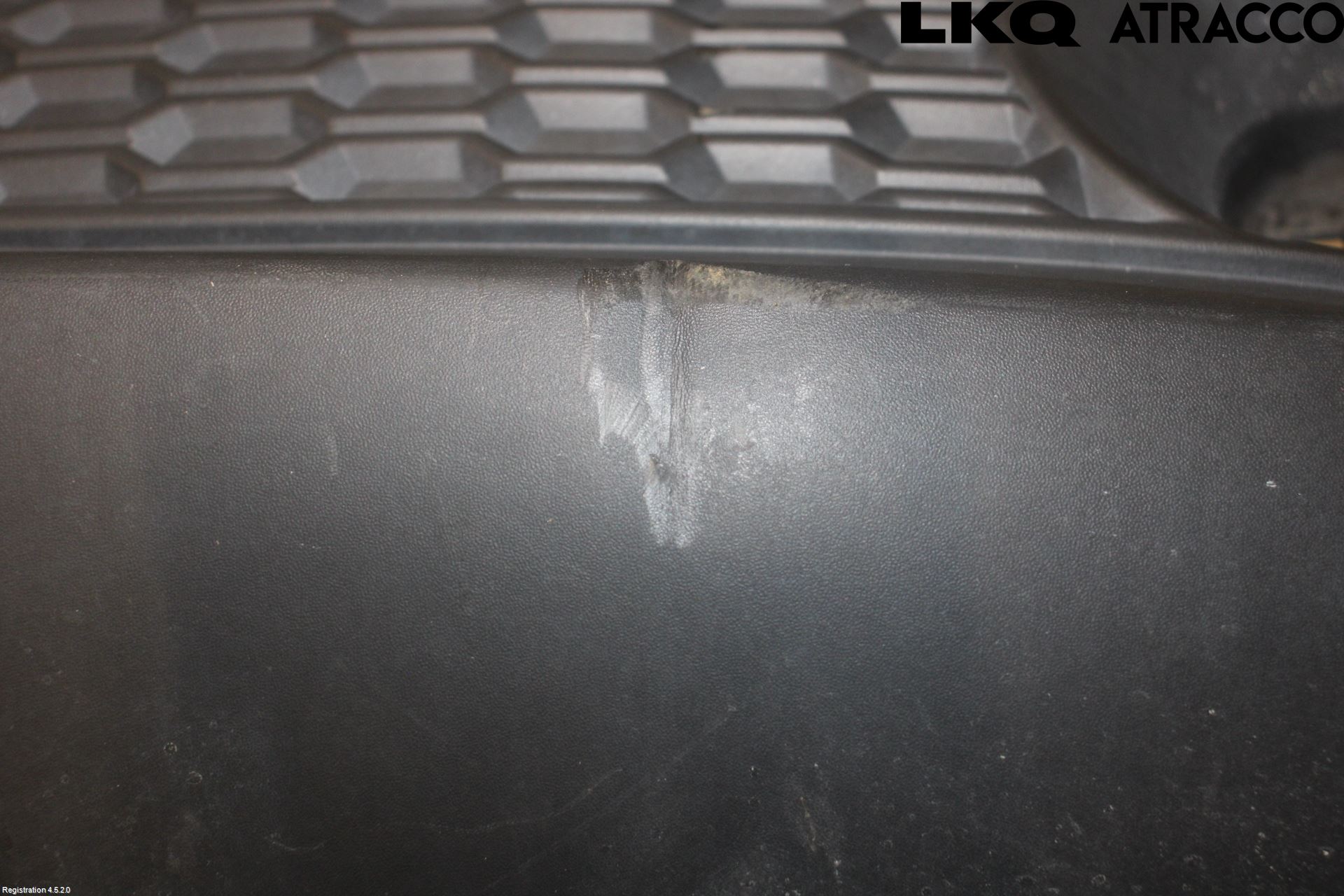 Nissan JUKE 14-19 Spoiler Bak