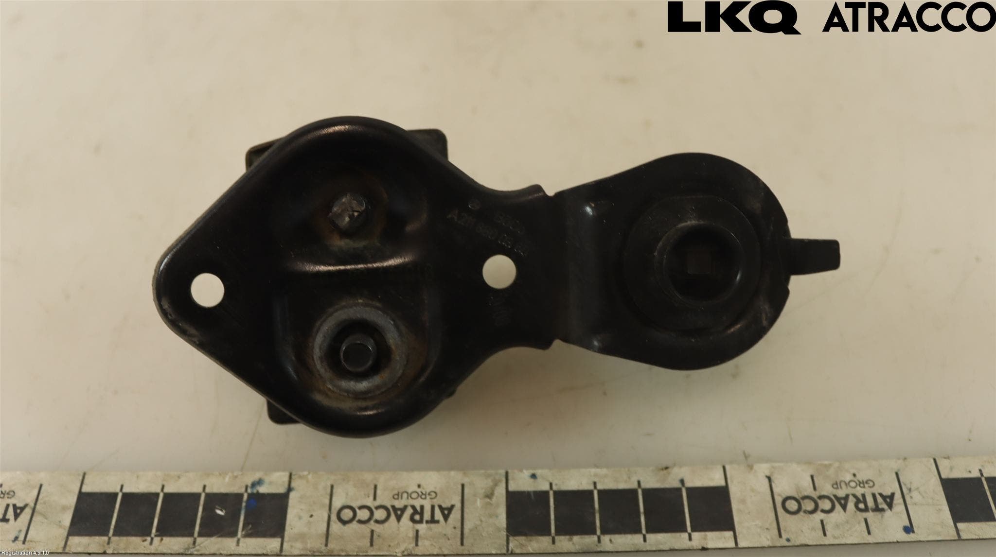 Mercedes-Benz MB CLS (C219) 03-11 Huvlås