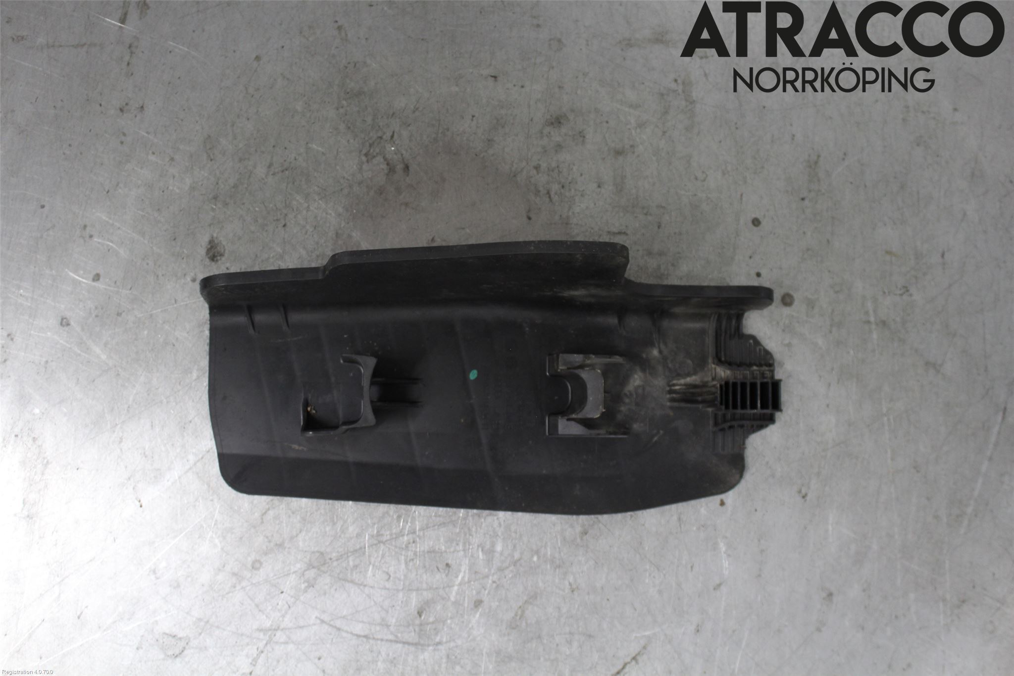 Audi A4/S4 B9 16-19 Stänkskydd