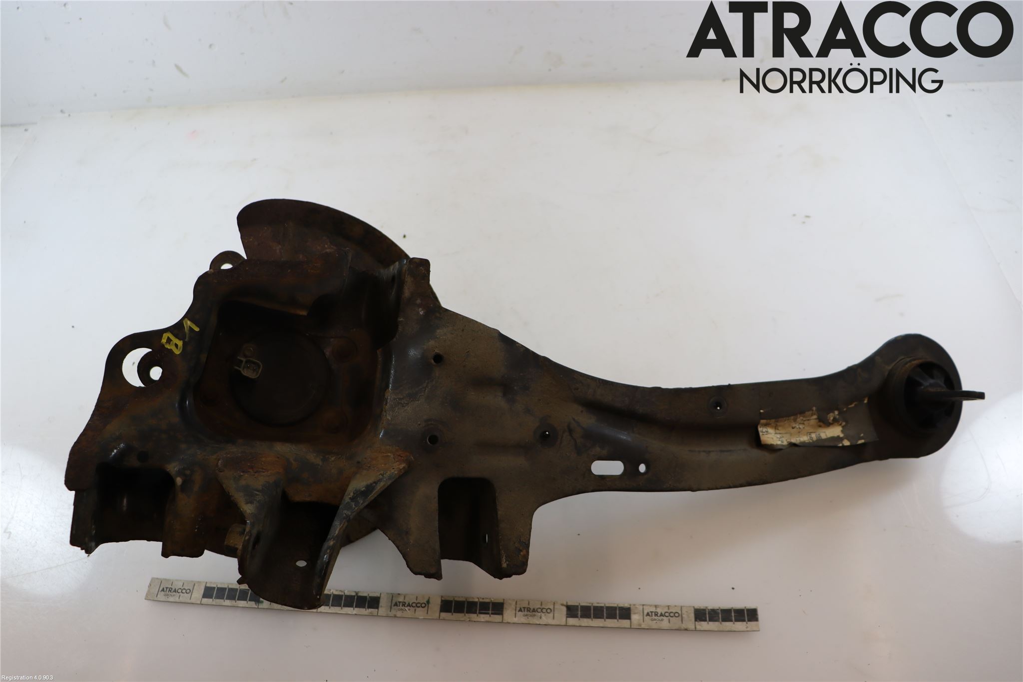 Ford FOCUS 15-18 Hjullagerhus-Spindel Vä B