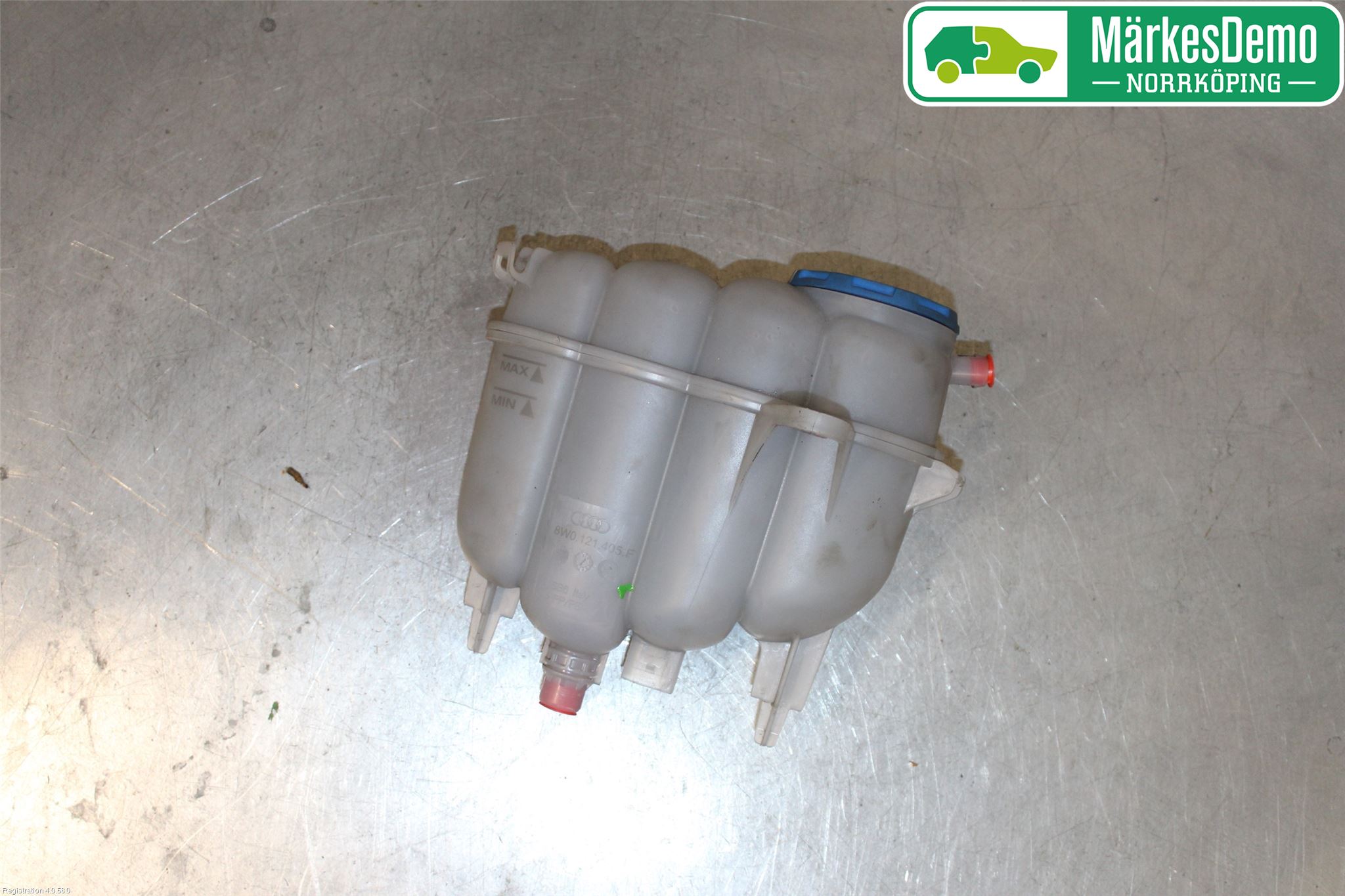 Audi A4/S4 B9 16-19 Expansionstank