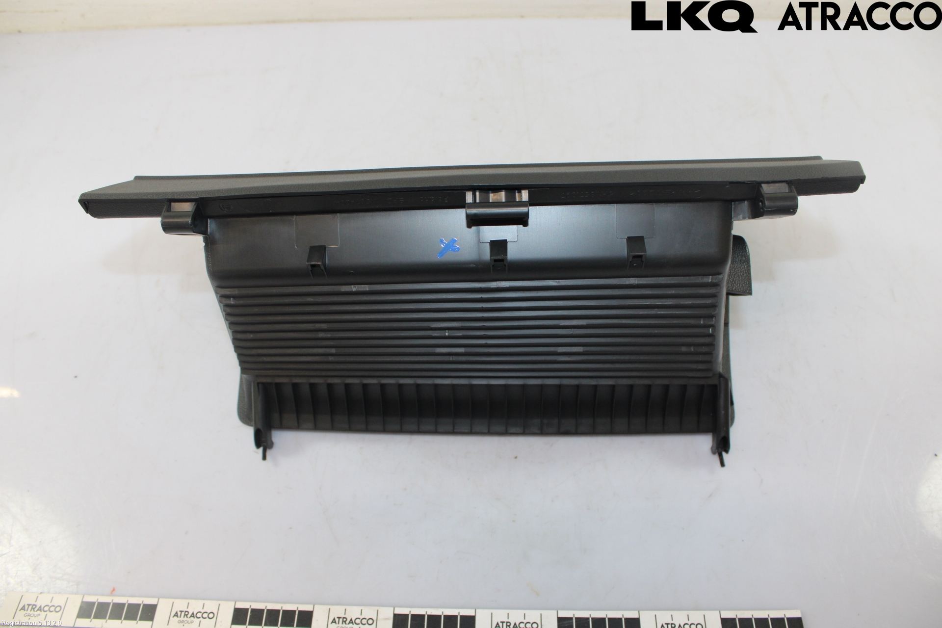 Volkswagen VW GOLF / E-GOLF VIII 20- Handskfacklucka