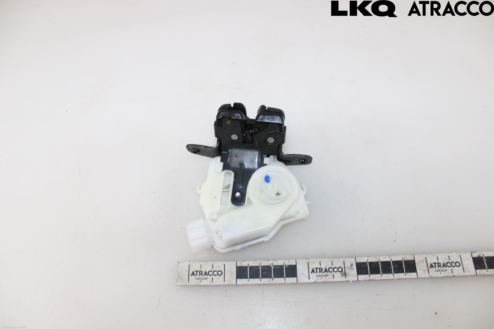Toyota AURIS 13-19 Låskista Baklucka