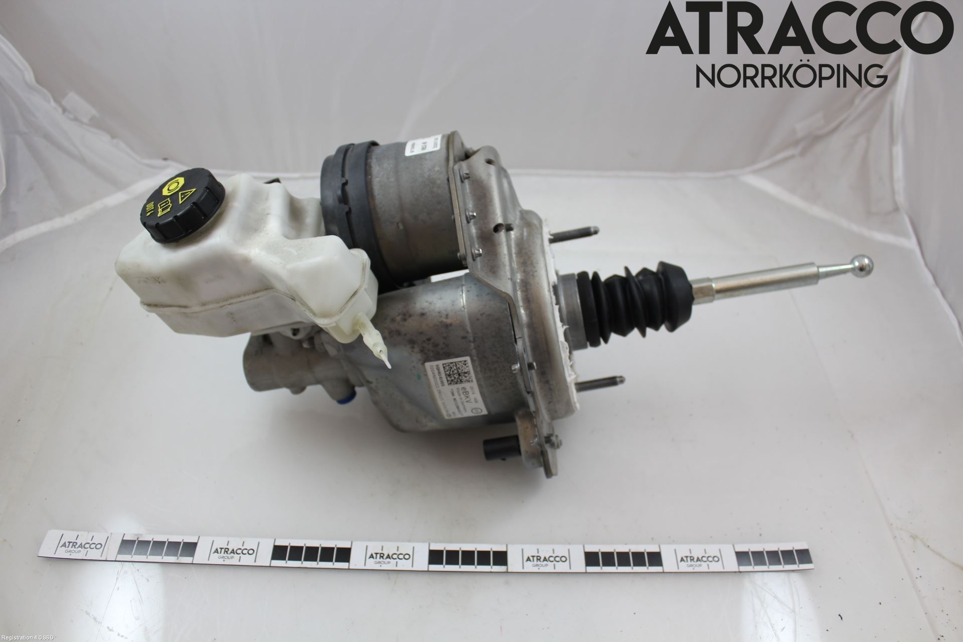 Audi Q3 F3 19- Bromsservo