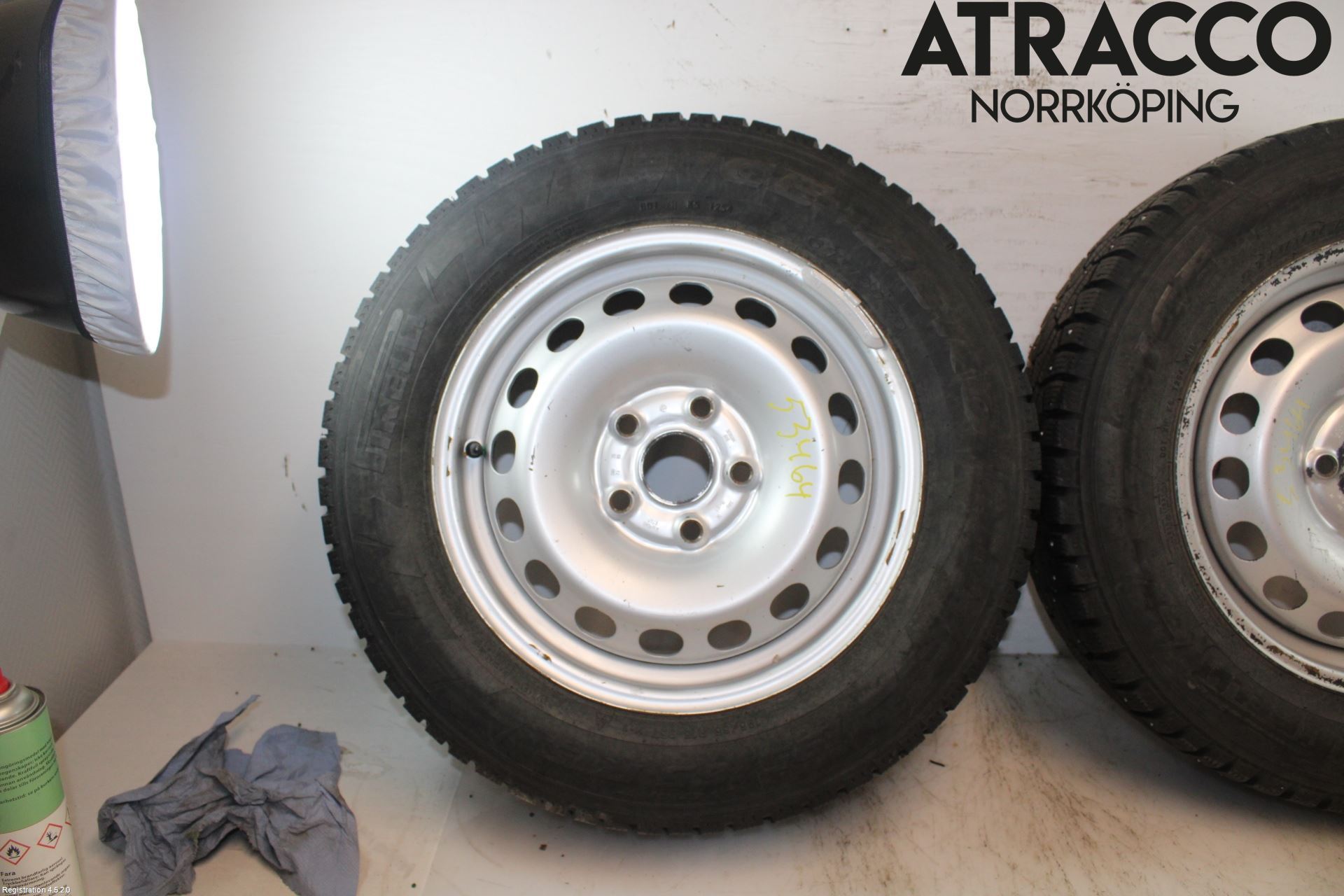 Volkswagen VW CADDY      04-10 Vinterdäck Plåtfälg 4St