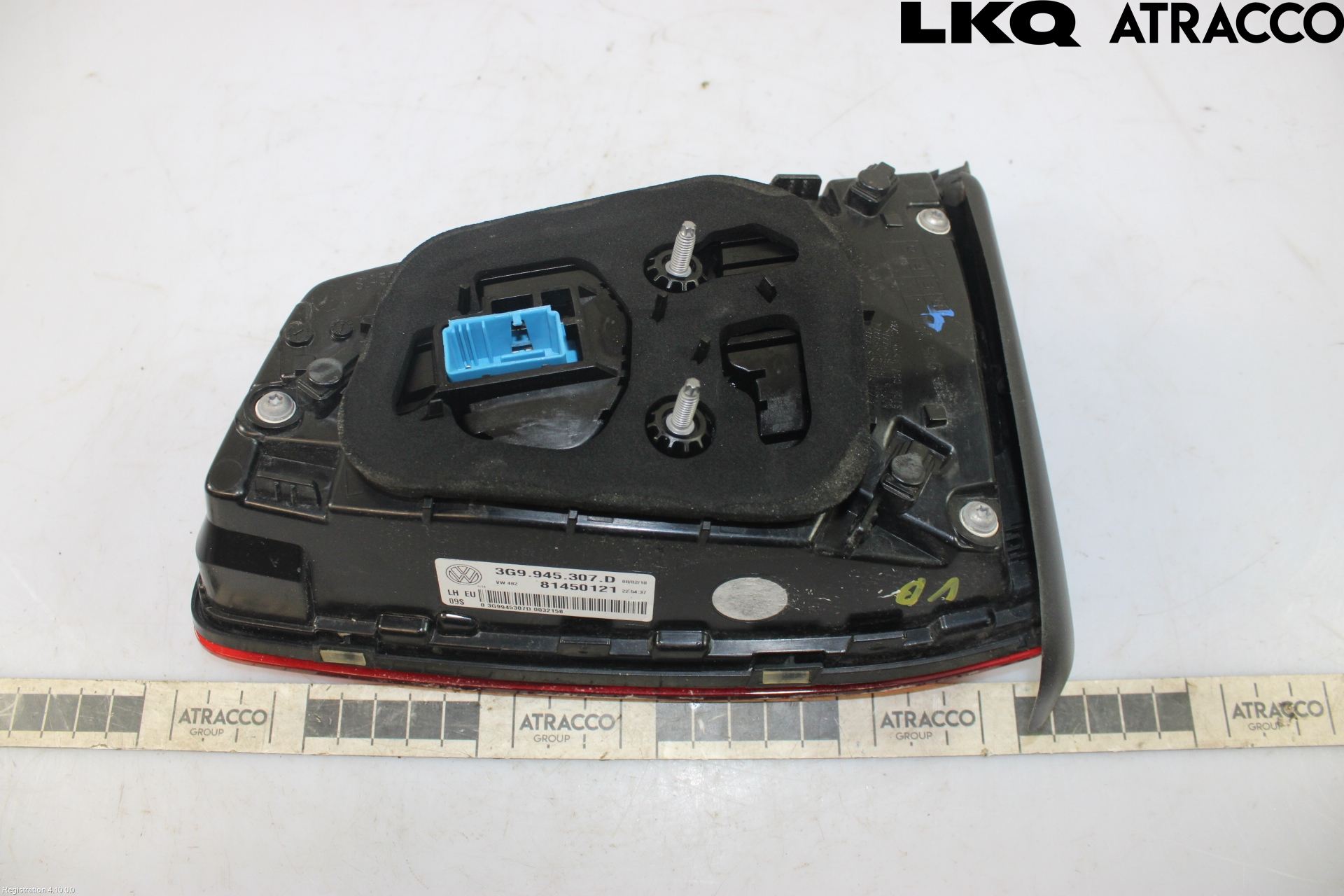 Volkswagen VW PASSAT 15-19 Bakljus Lucka Vä