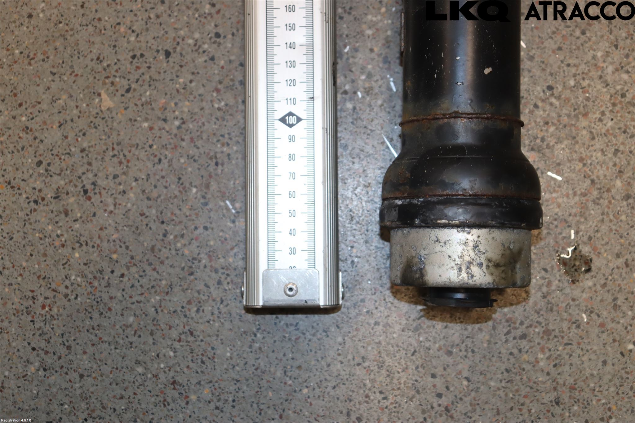 Audi A4/S4 B9 20- Mellanaxel Komp