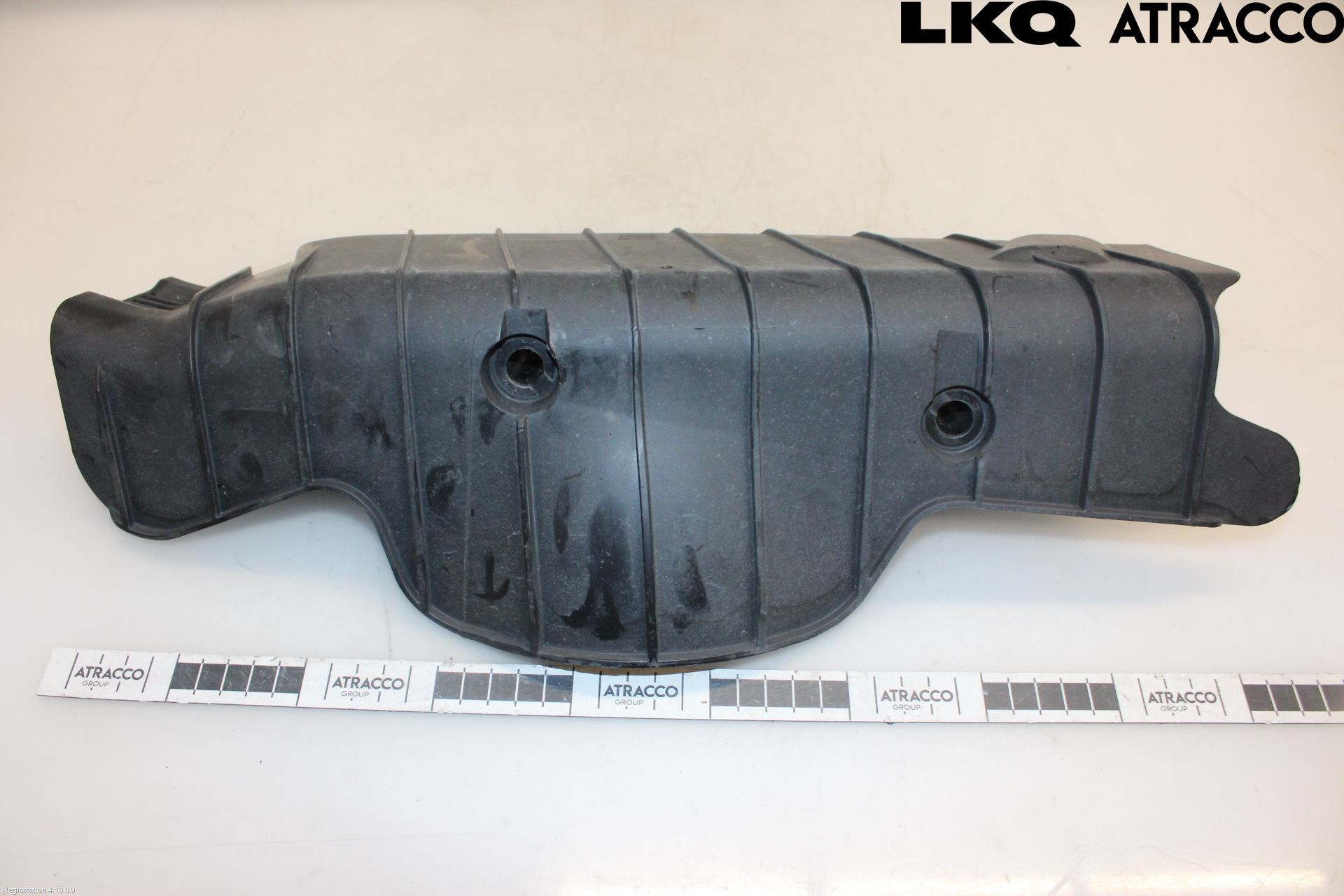 Volkswagen VW TOUAREG CR 18- Stänkskydd