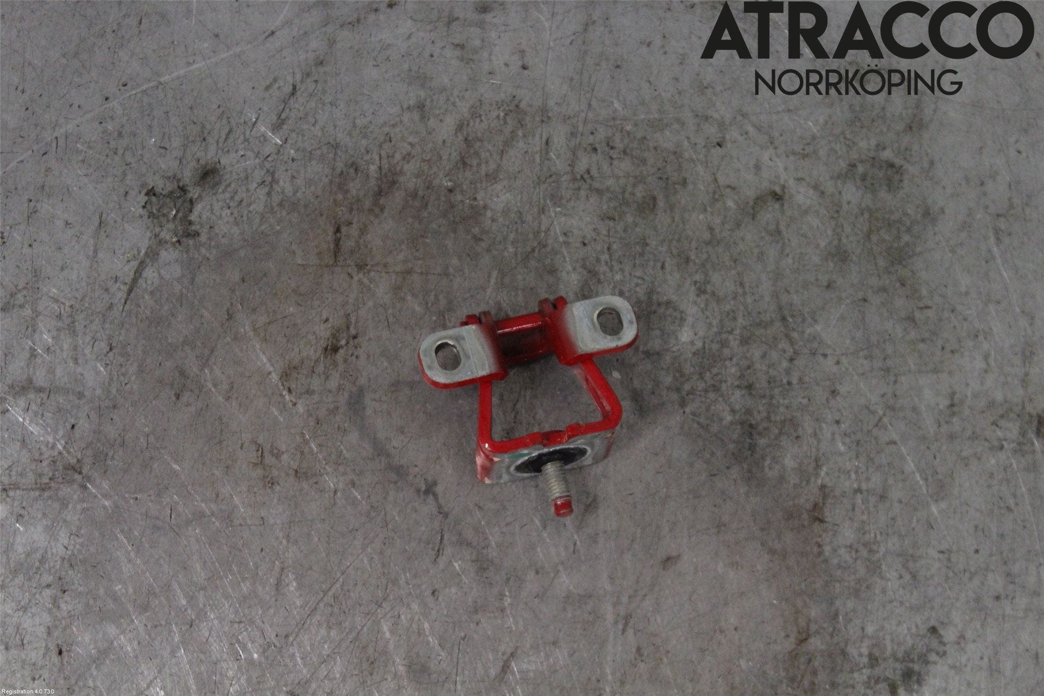 Seat LEON 20- Bakluckegångjärn Vä