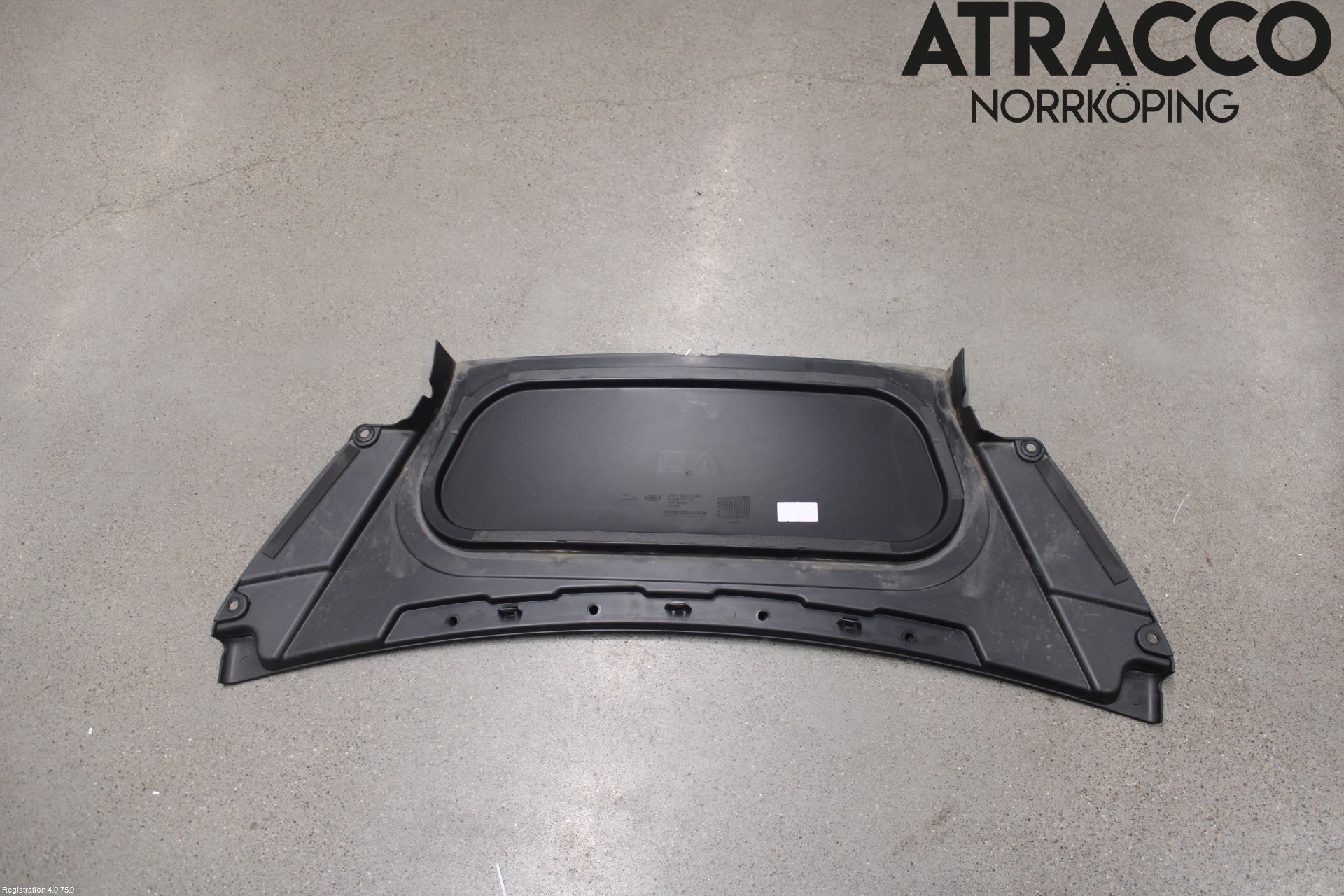 Jaguar I-PACE 18- Huvisolering