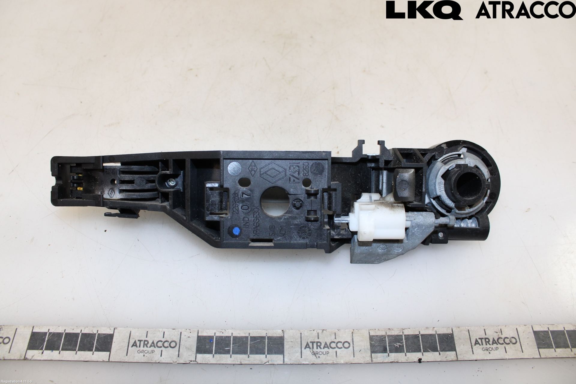 Renault CLIO III  09-12 Dörrhandtag Yttre Hö