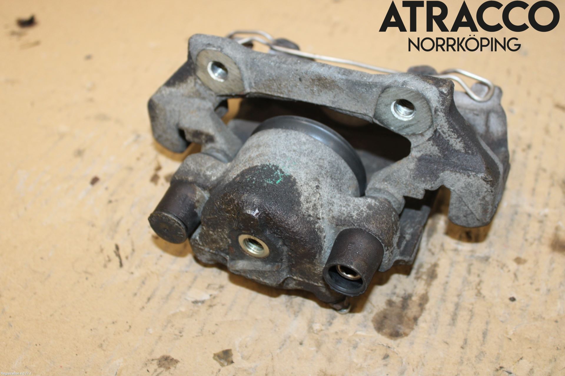 Jaguar XK8/XKR   96-06 Bromsok Bak Vänster