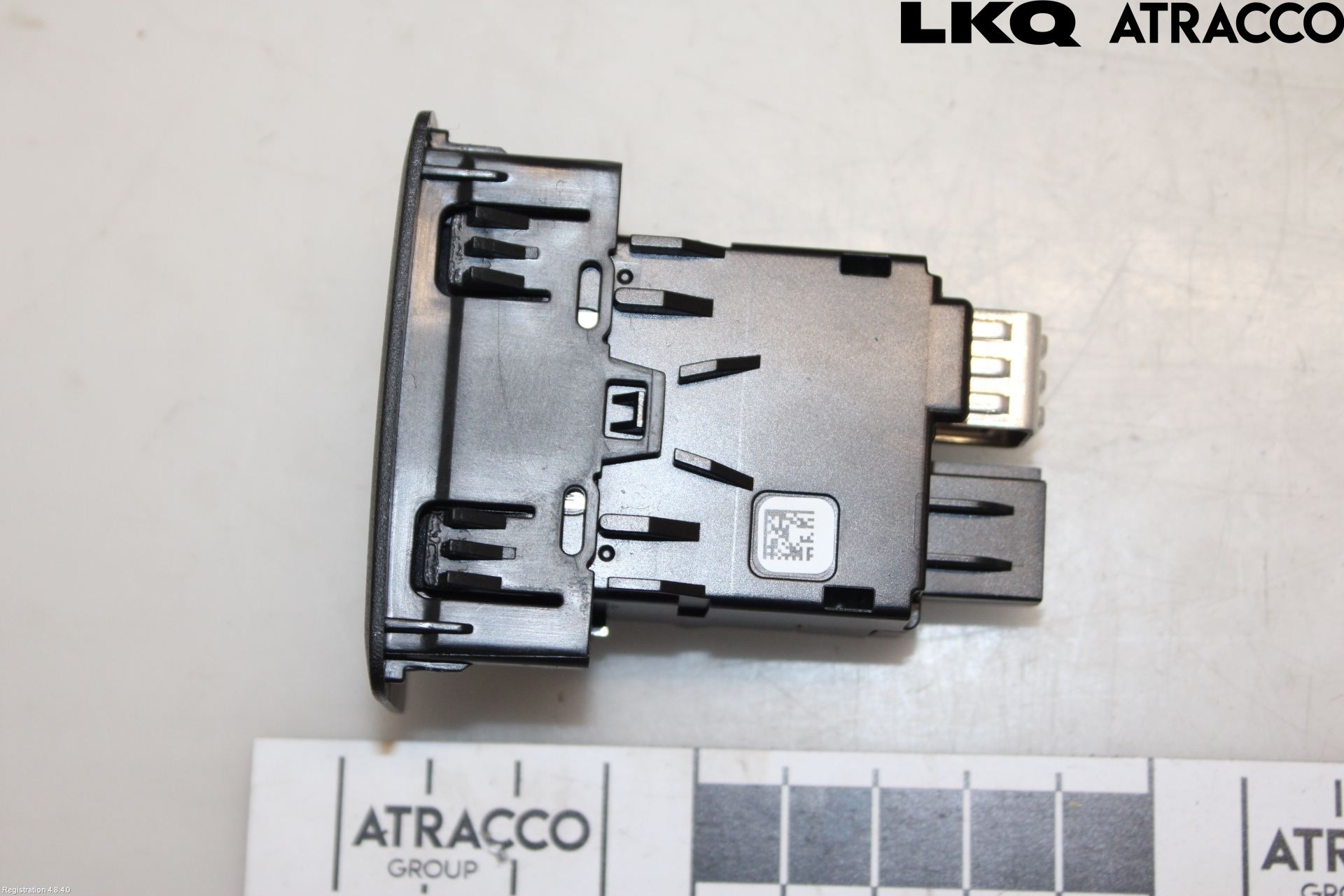 Mercedes-Benz MB EQE (V295) 22- Usb Connection