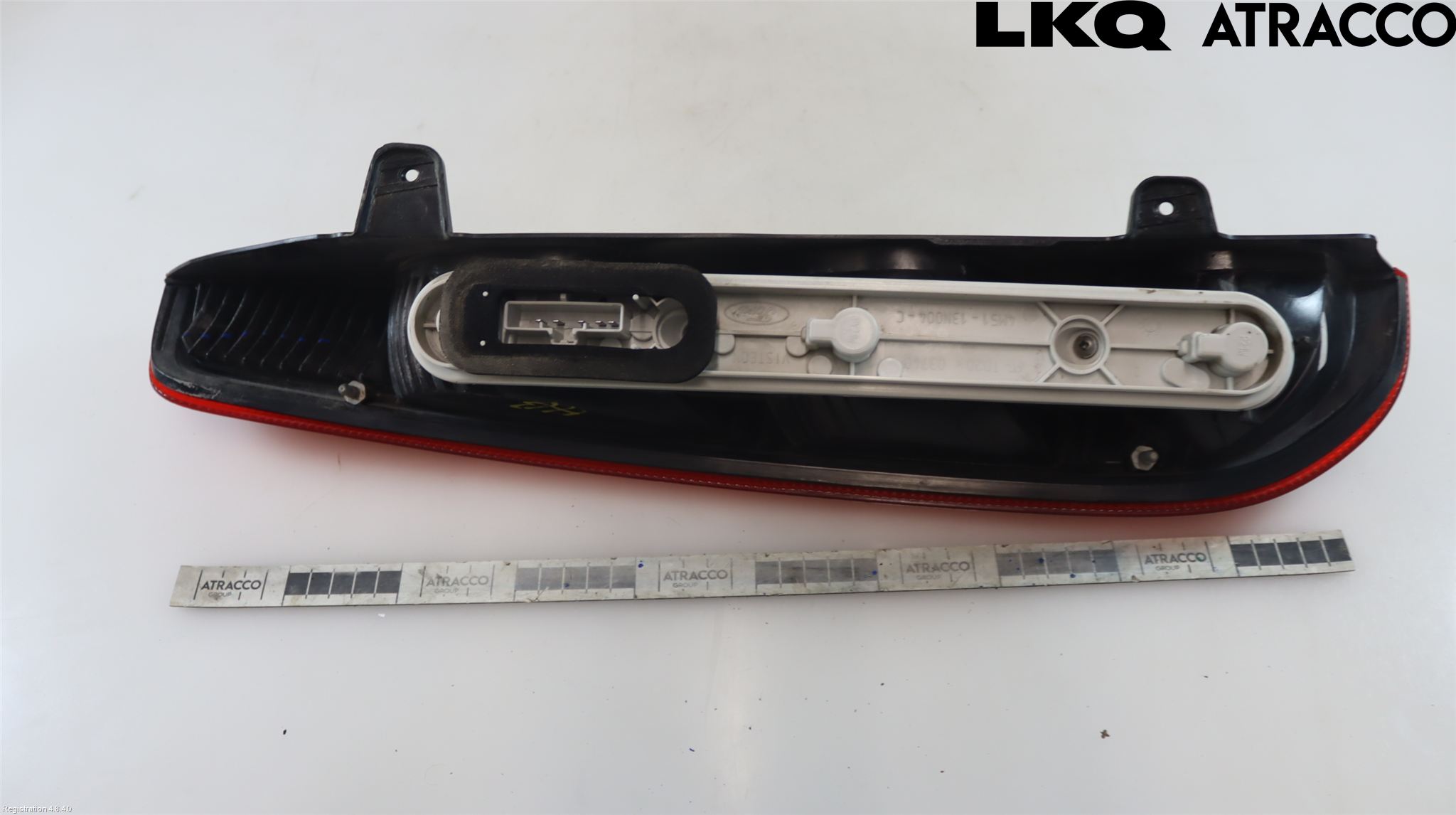 Ford FOCUS     04-07 Bakljus Höger