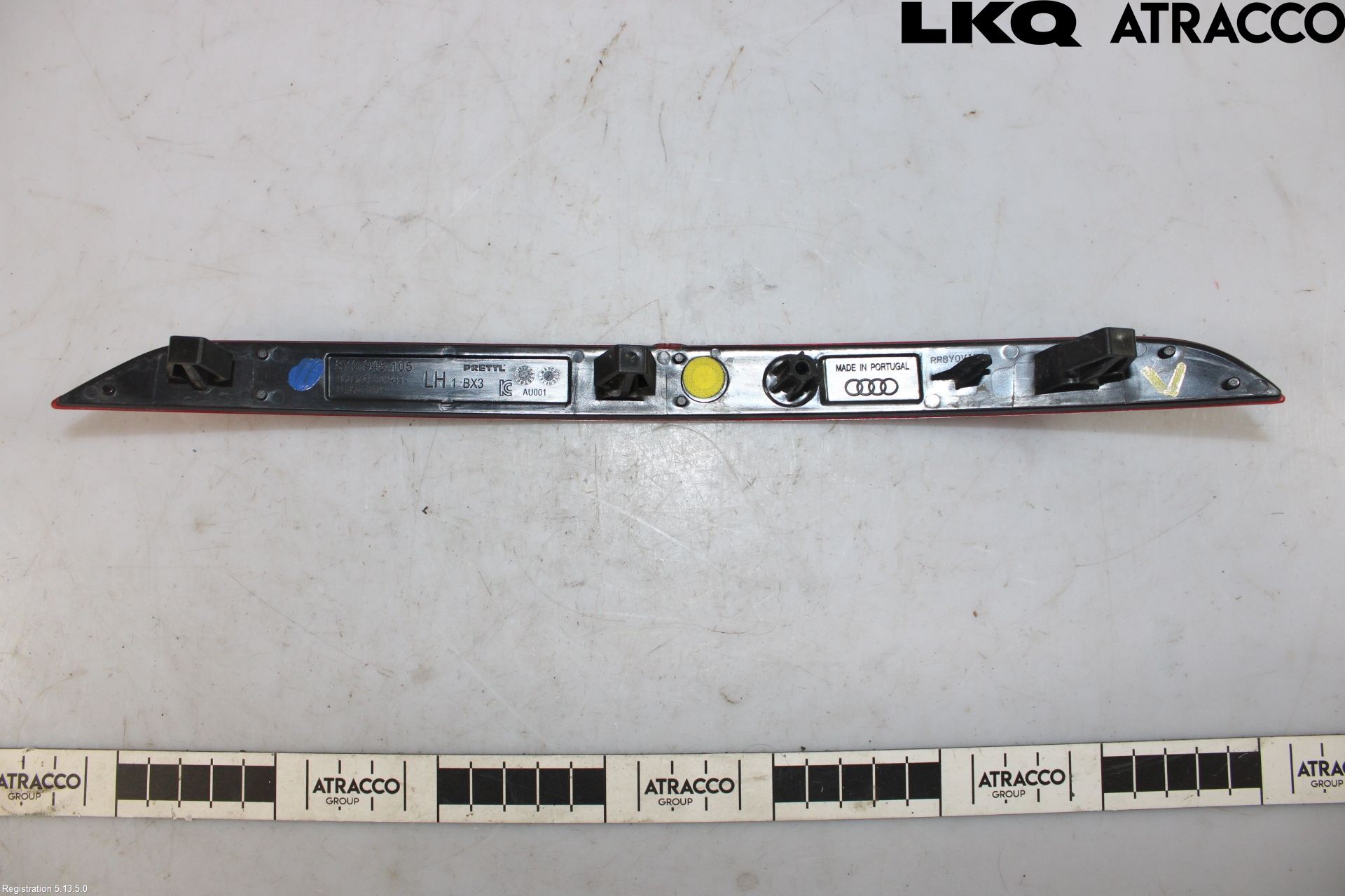 Audi A3/S3 8Y 21- Dimljus/Reflex Bak