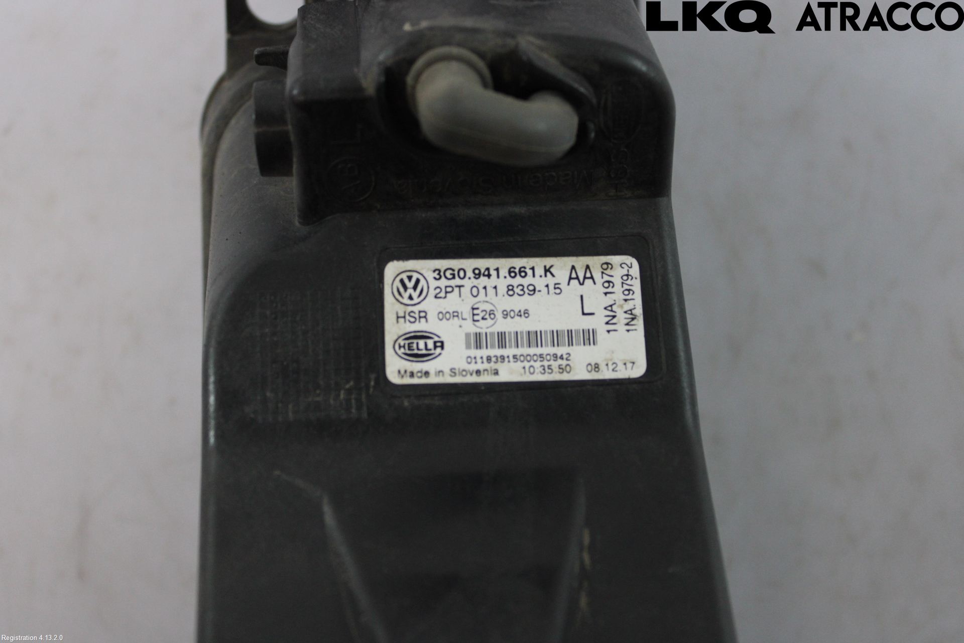 Volkswagen VW PASSAT 15-19 Dimljus-Varselljus Fram
