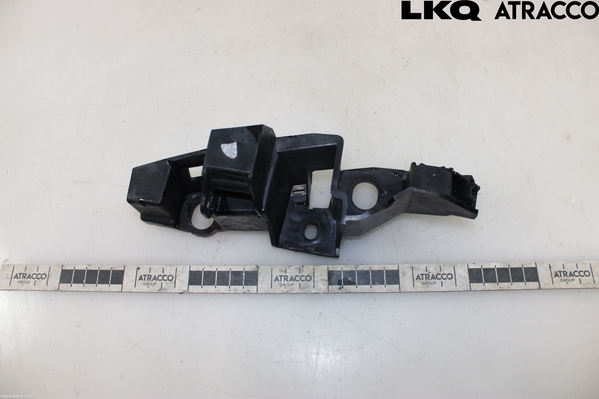 Audi Q5/SQ5 17- Stötfångarfäste Fram Vä