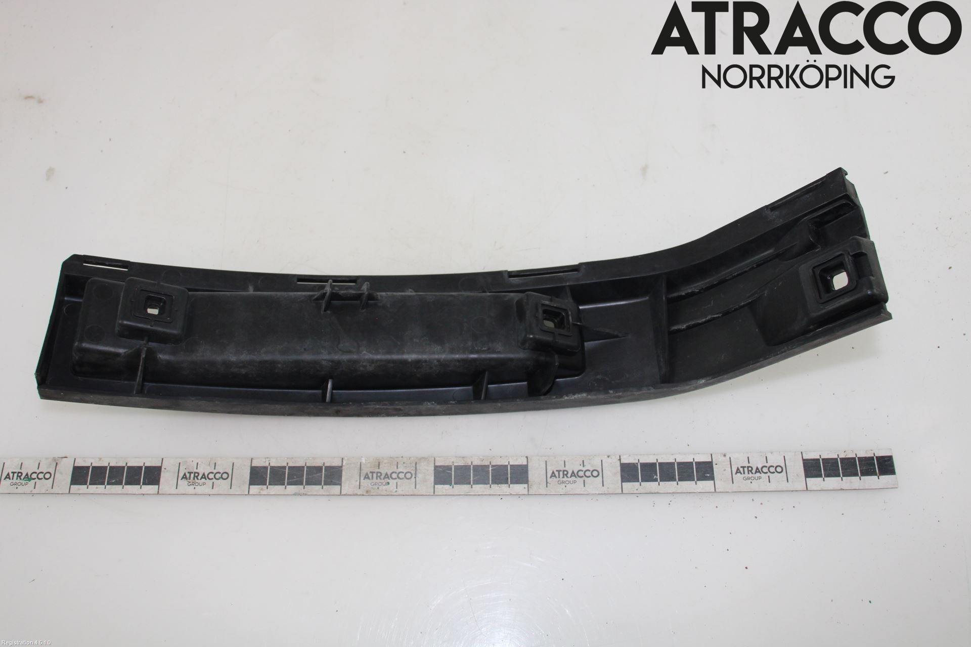 Volvo S80 07-13 Stötfångarfäste Bak Vä