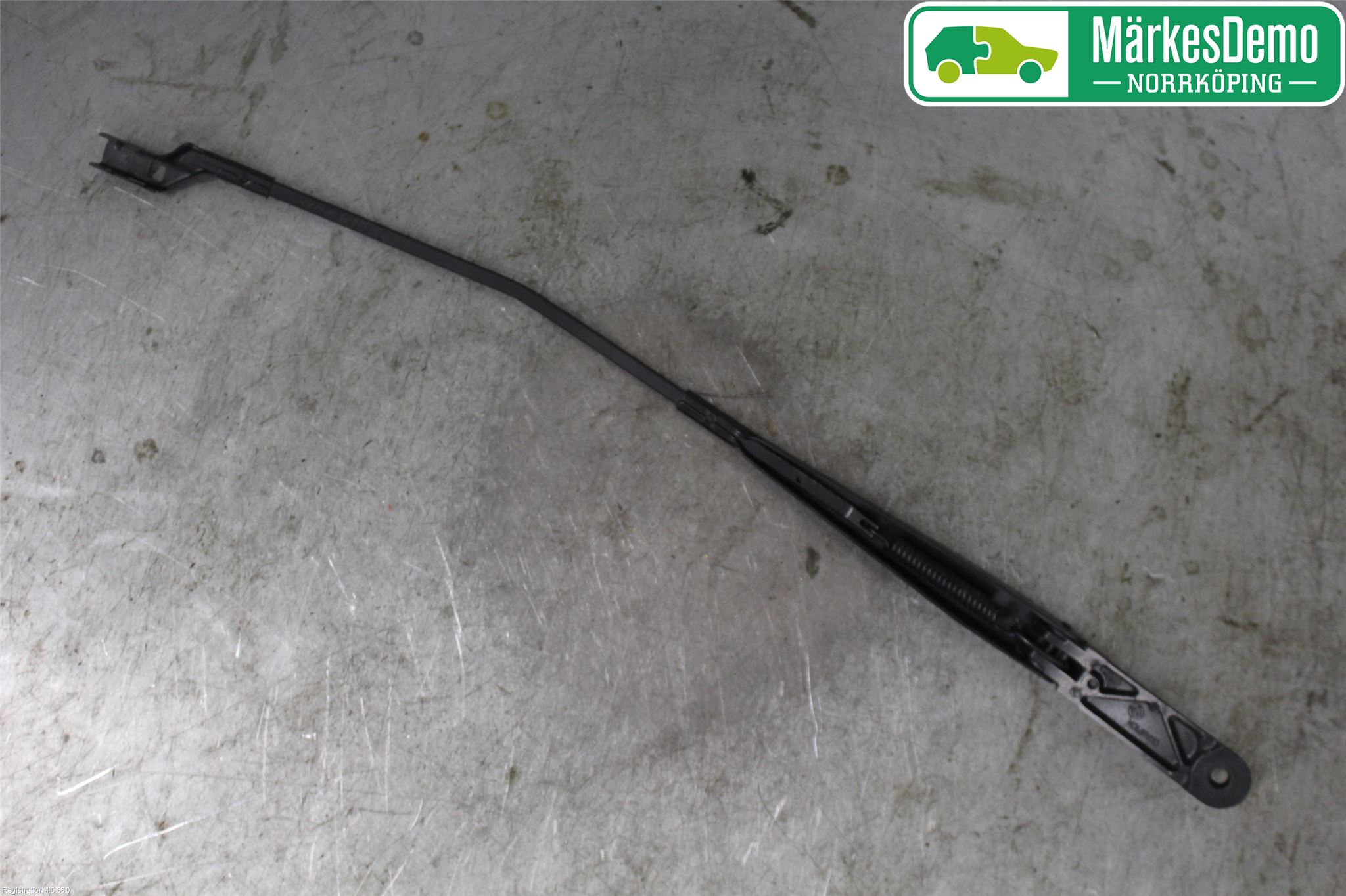 Skoda SUPERB 16-24 Torkararm Armar Vindruta