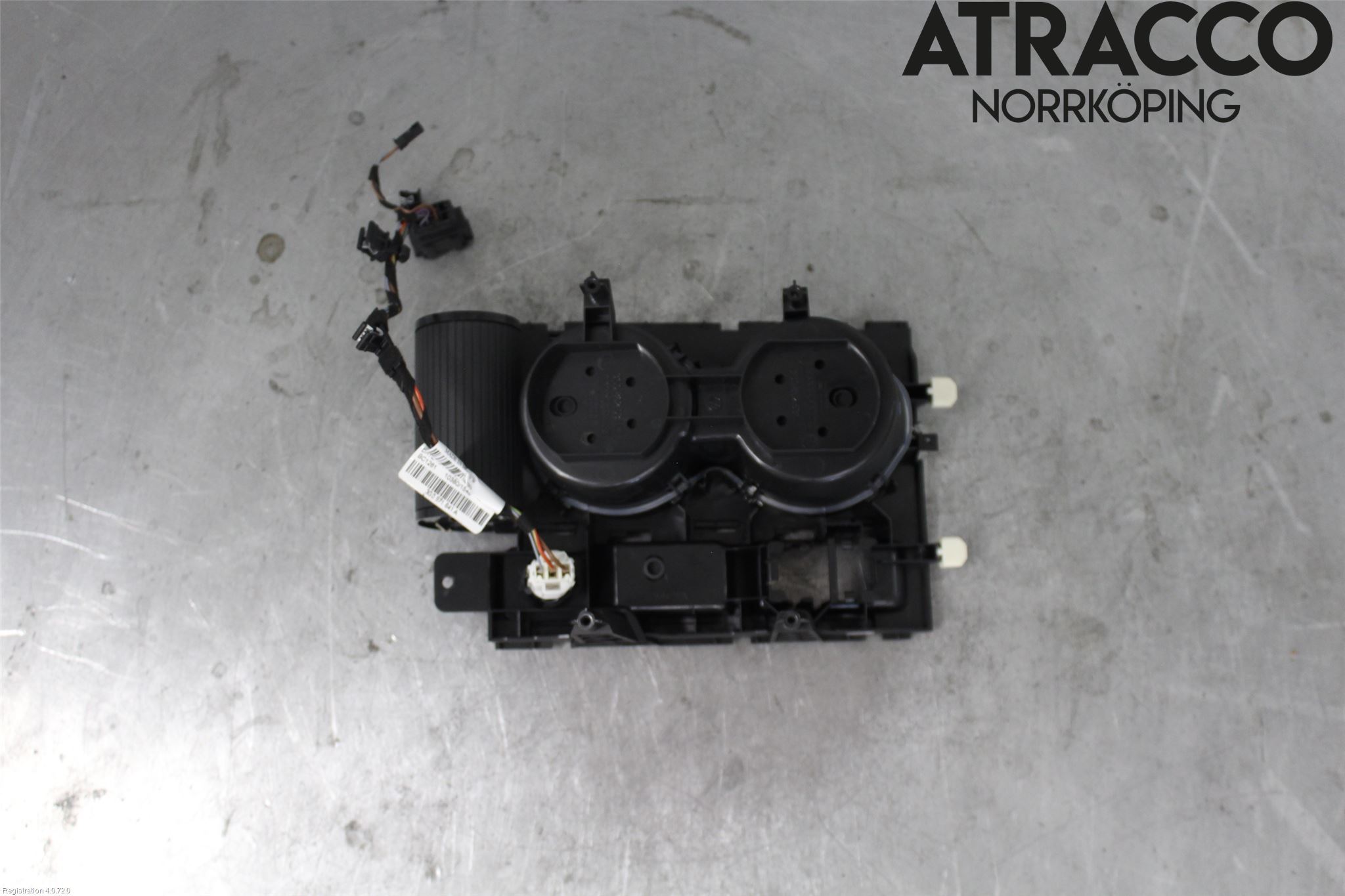 Volkswagen VW ARTEON 17- Mugghållare