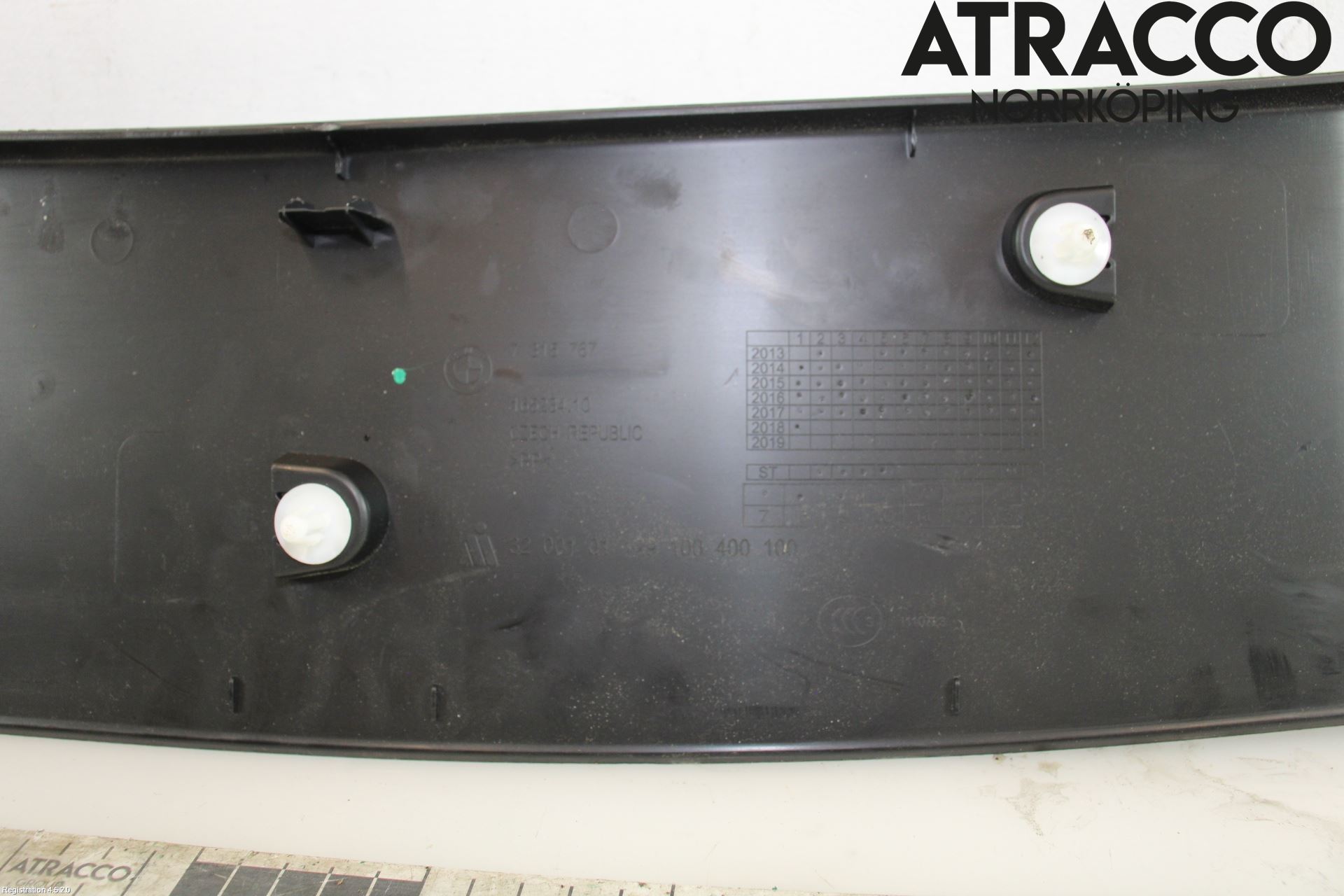 BMW i3 I01 13-22 Inrbagagerumklädsel-Golv