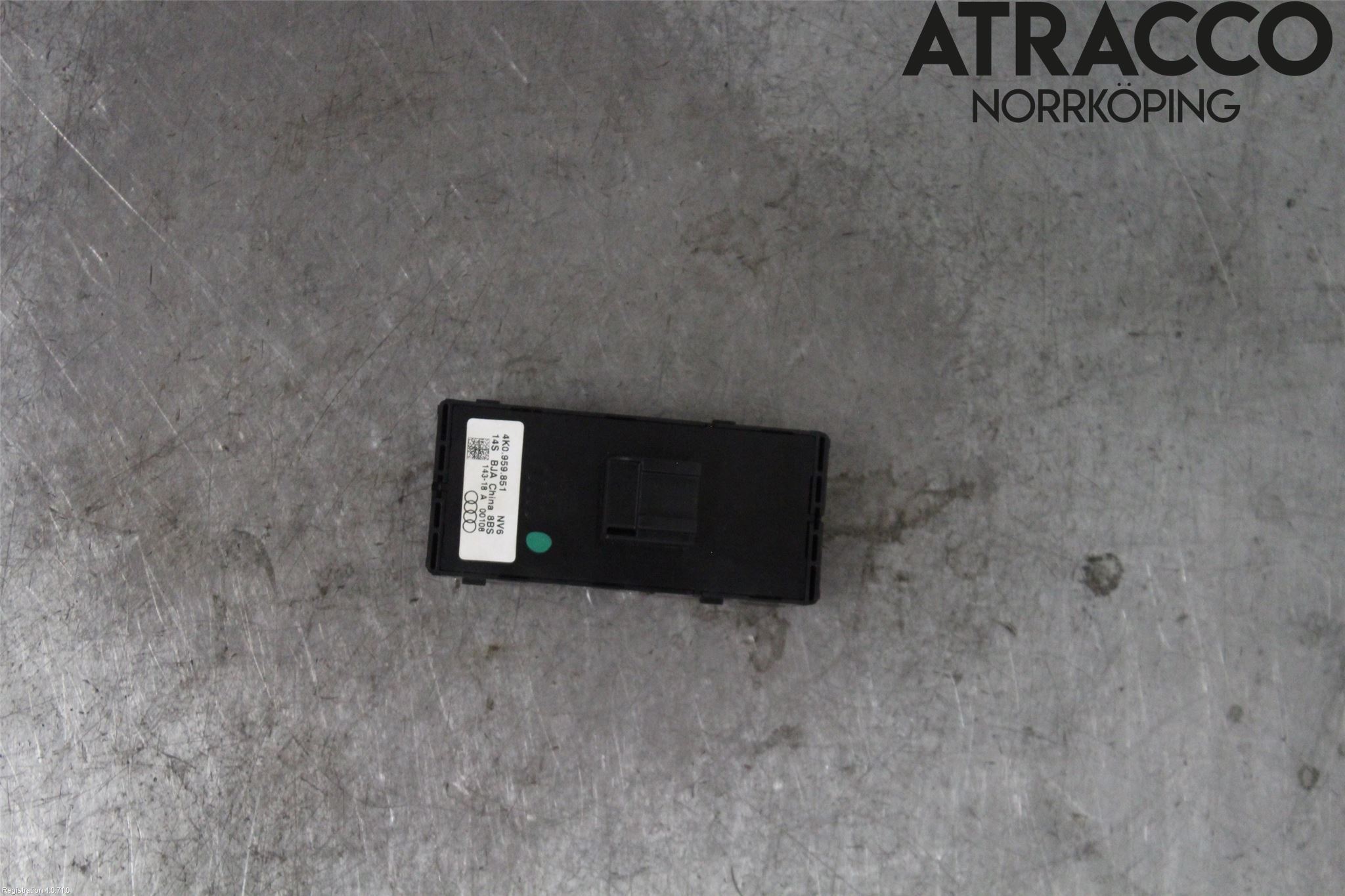 Audi A6 F2/C8 19- Strömställare Elhiss