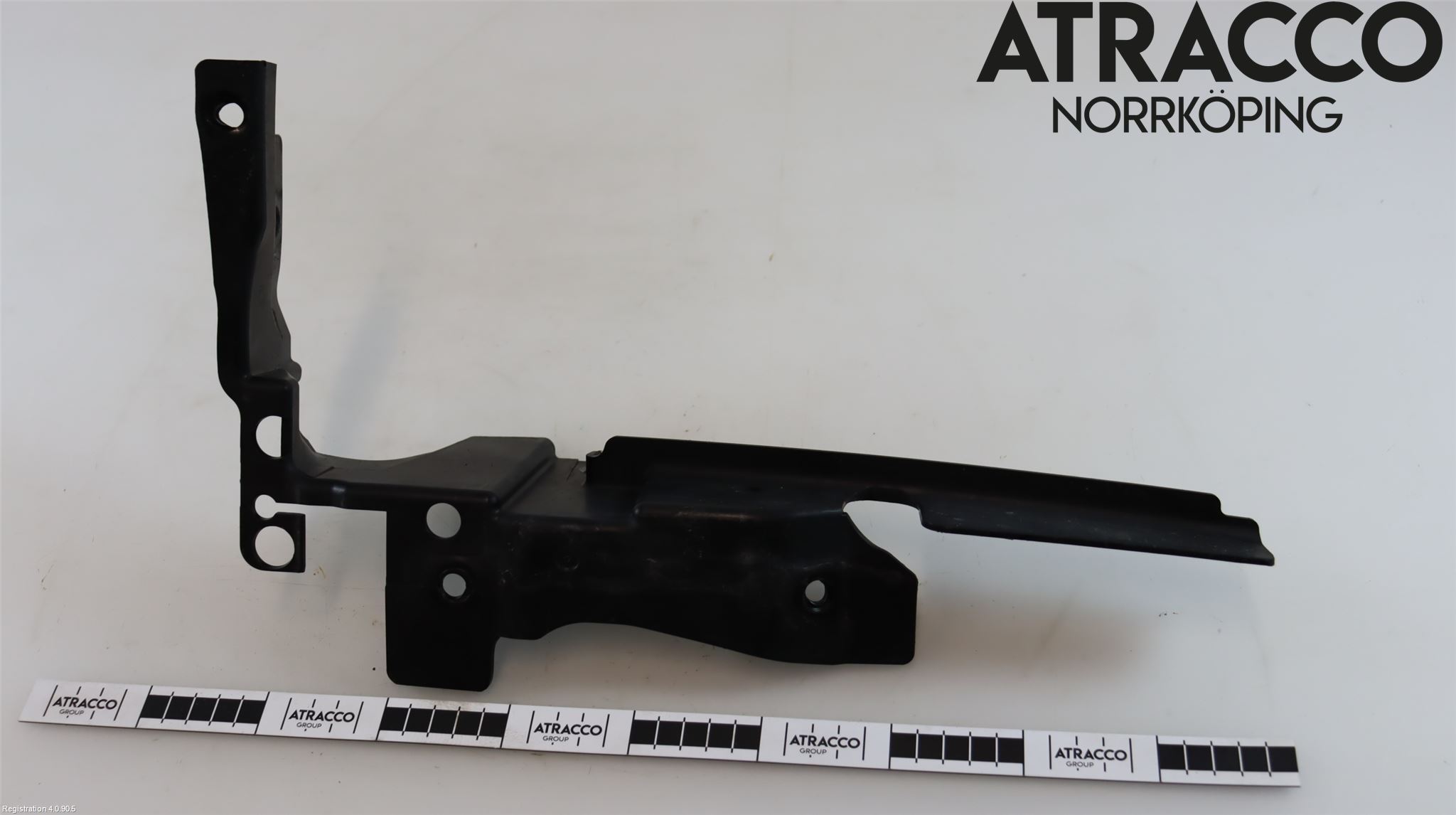 Jaguar F-PACE Deflektor Plåt-Plast Kylning