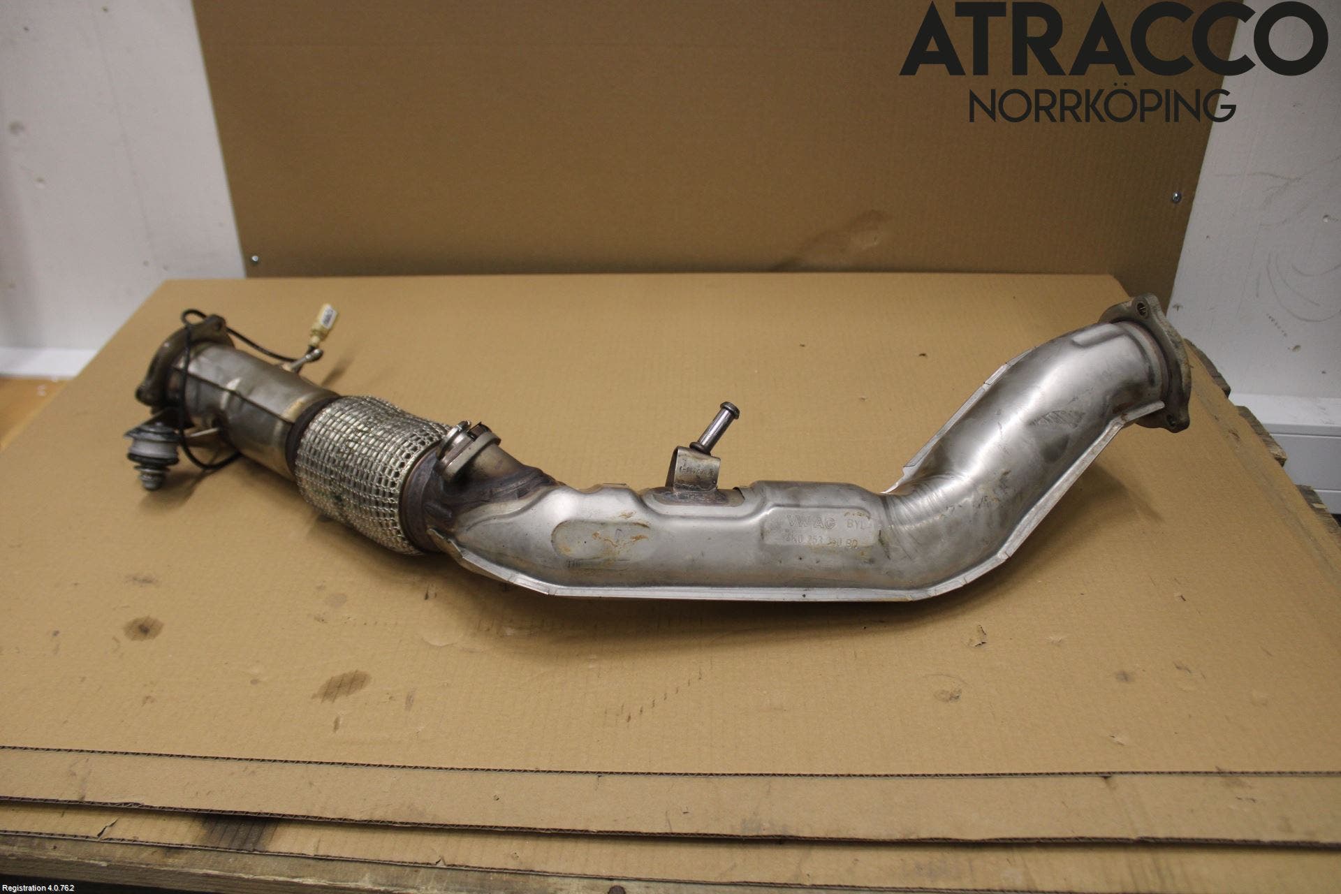 Audi A6 F2/C8 19- Avgas Främre Rör