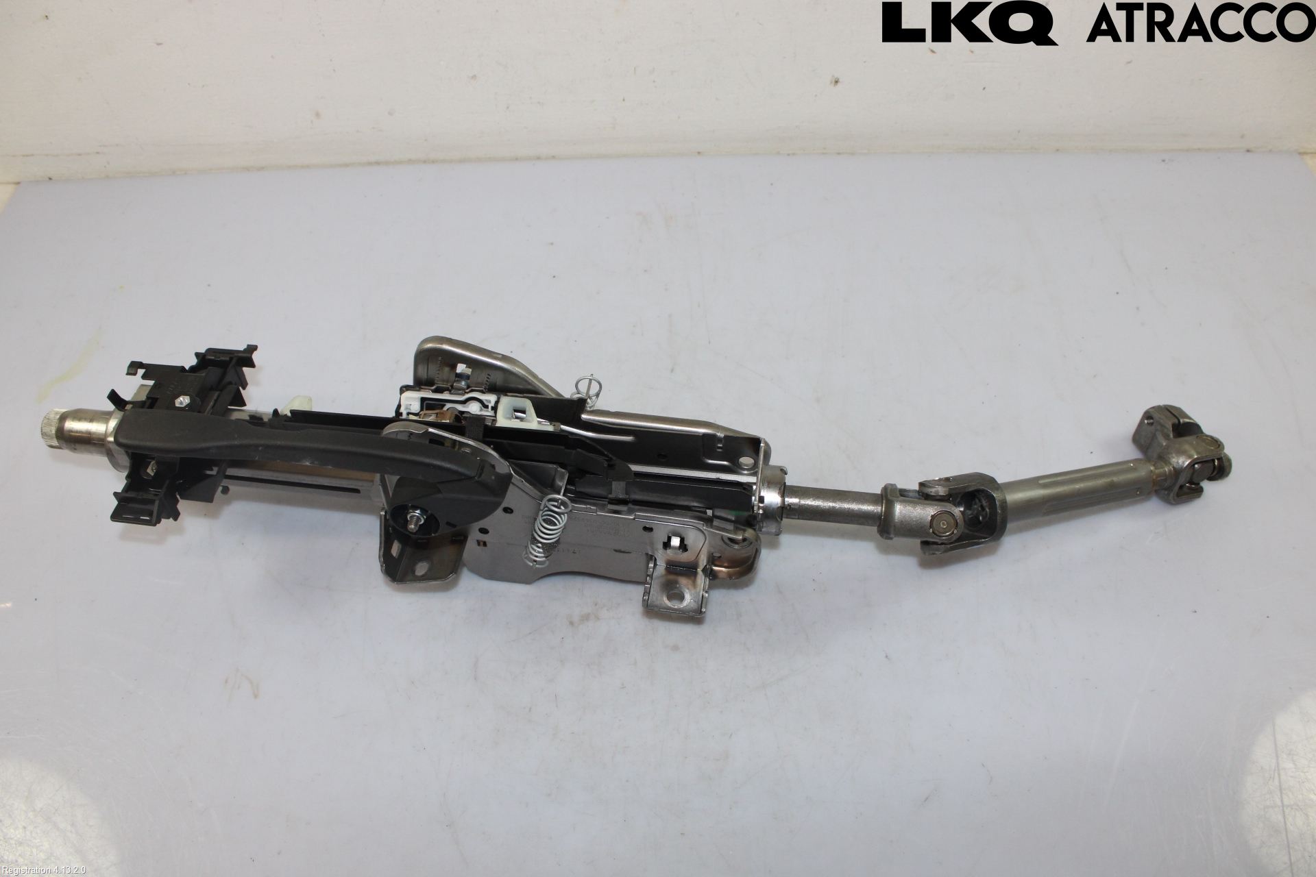 Volkswagen VW PASSAT 15-19 Rattaxelagg Justerbart