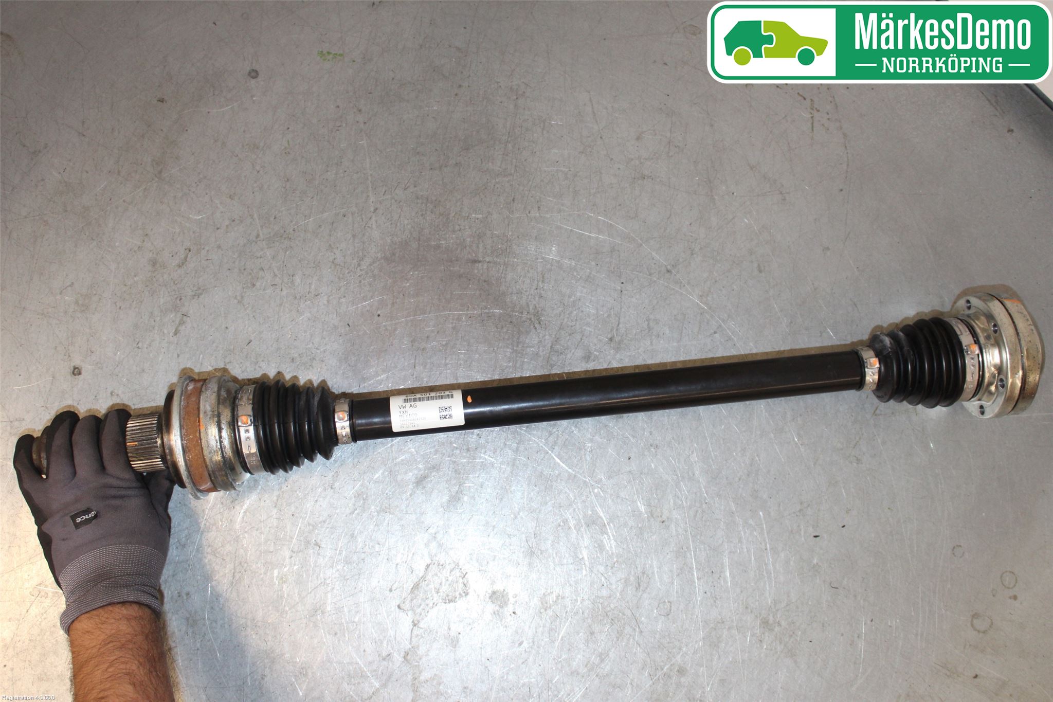 Audi Q5/SQ5 17- Drivaxel Bak Vänster