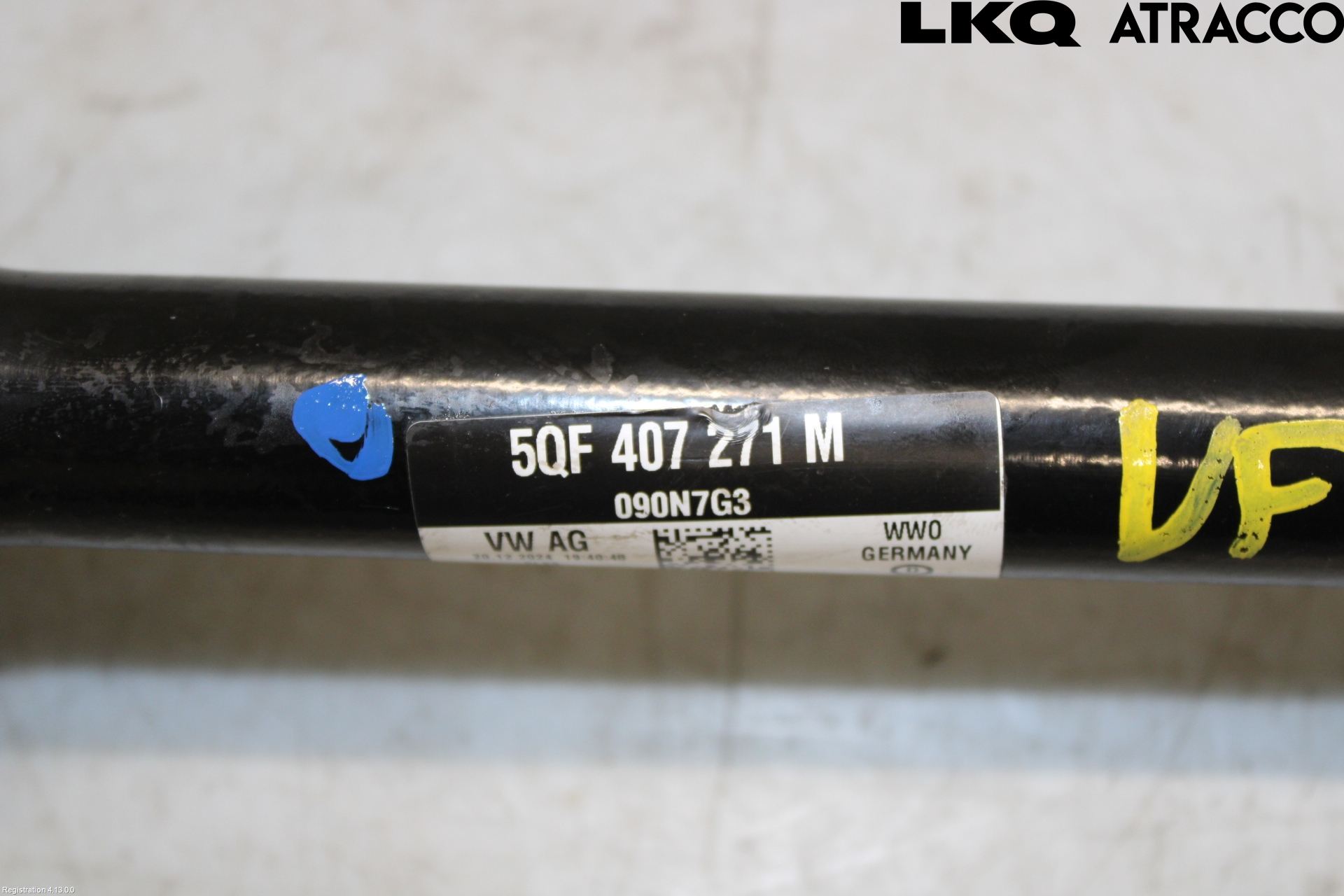 Volkswagen VW TIGUAN 24- Drivaxel Fram Vänster