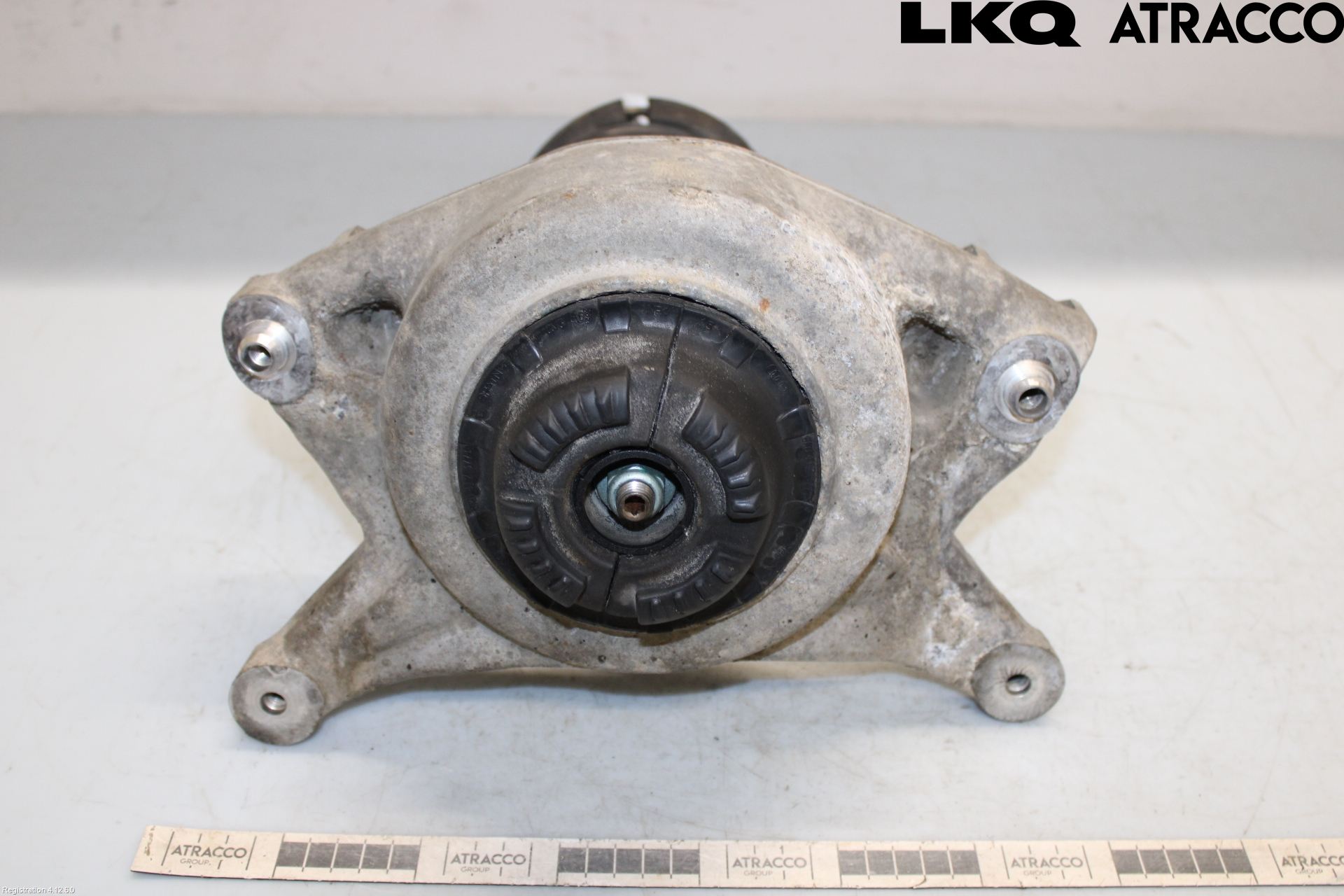 Audi A4 12-15 Fjäderben Fram Höger