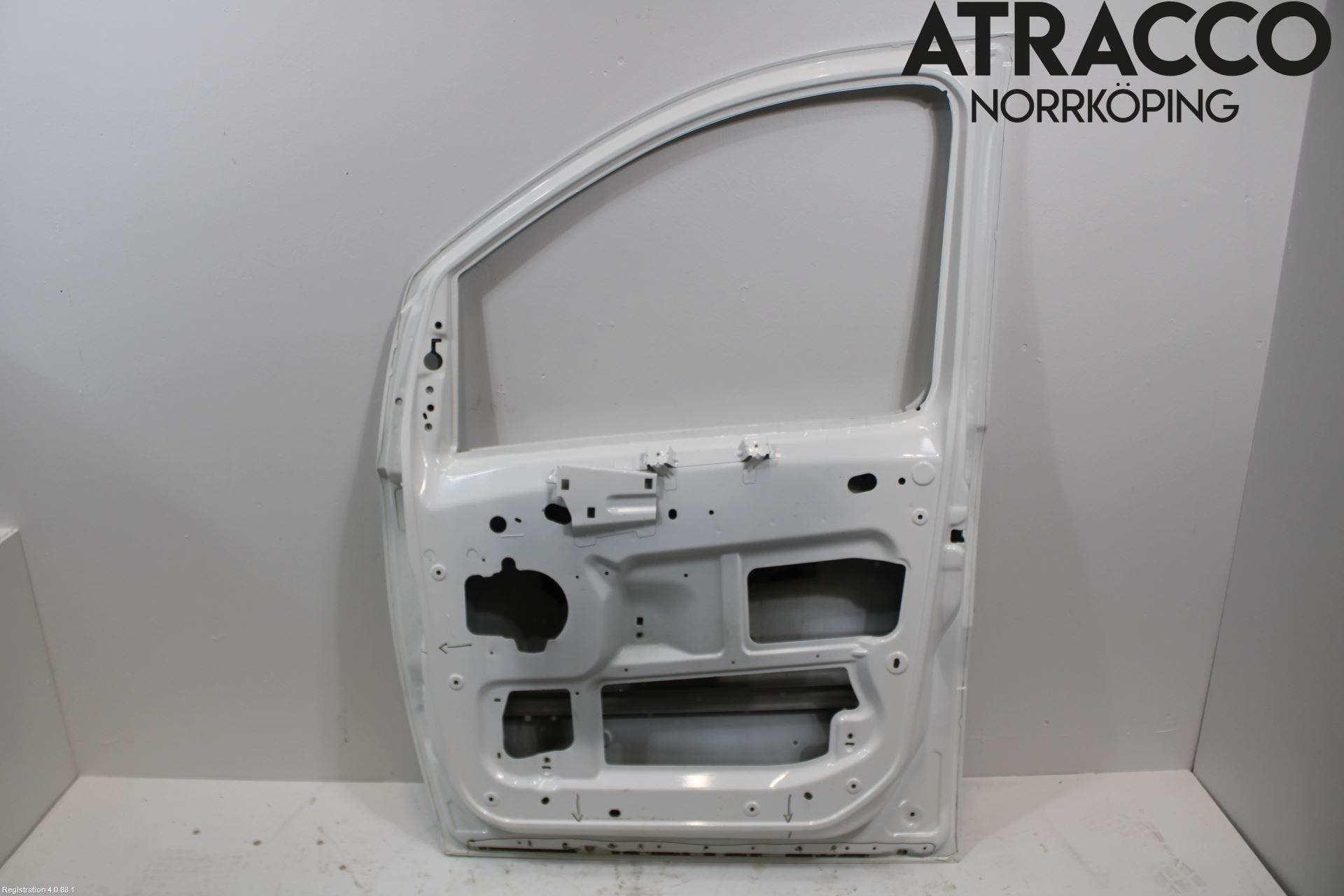 Peugeot EXPERT 07-14 Dörr Fram Höger