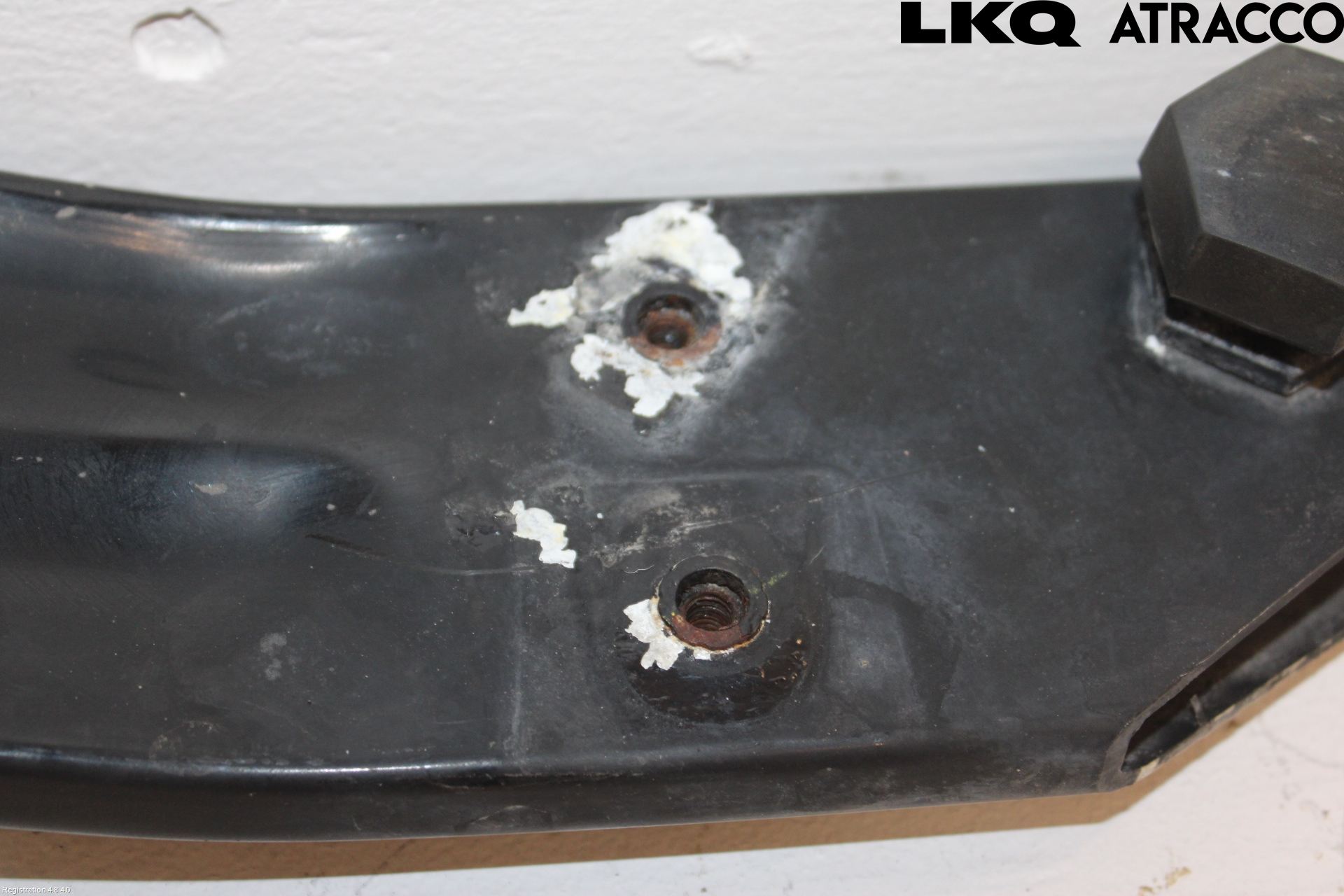 Cadillac ESCALADE Kylarfäste-Ram-Balk