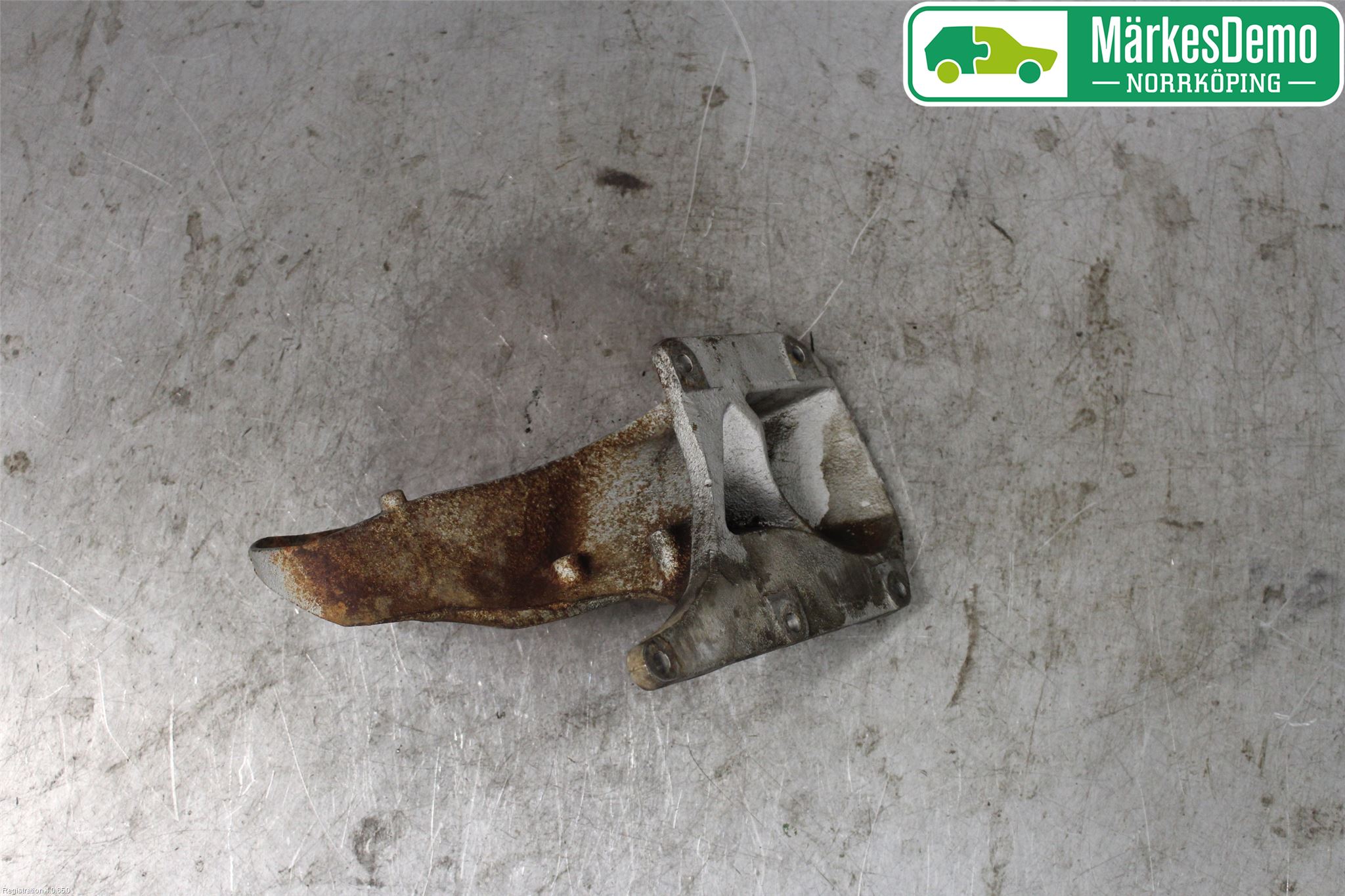 BMW X5 E53     99-06 Motorfäste