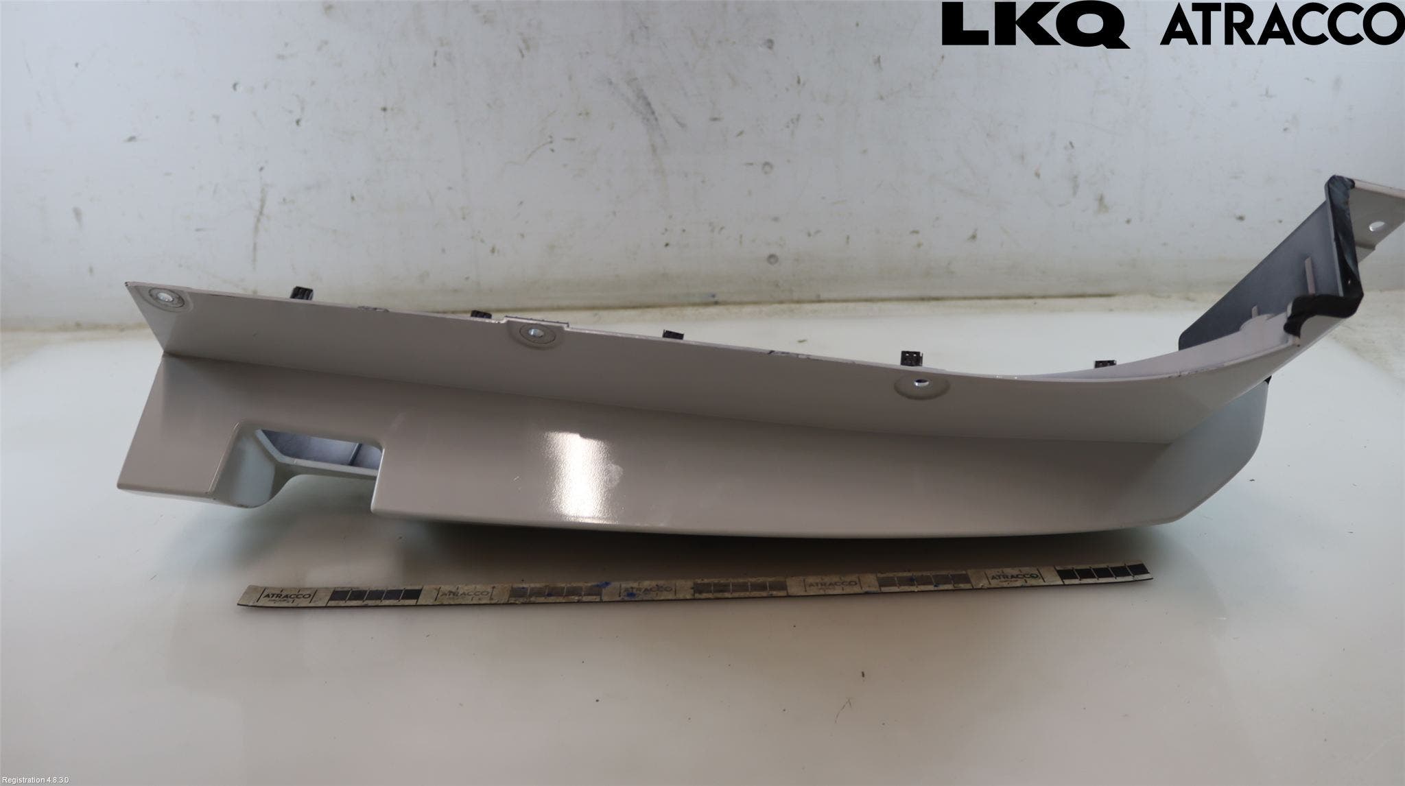 MAXUS E-DELIVER3 EV30 20- Skärm Bak Höger