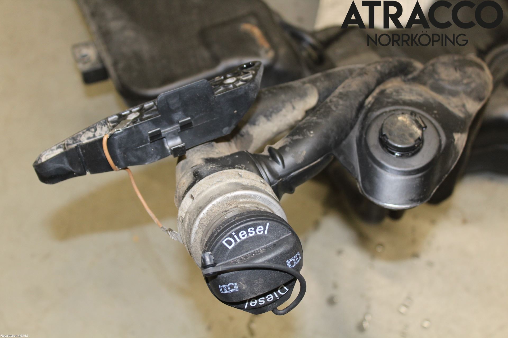Volkswagen VW PASSAT 11-14 Bränsletank Diesel
