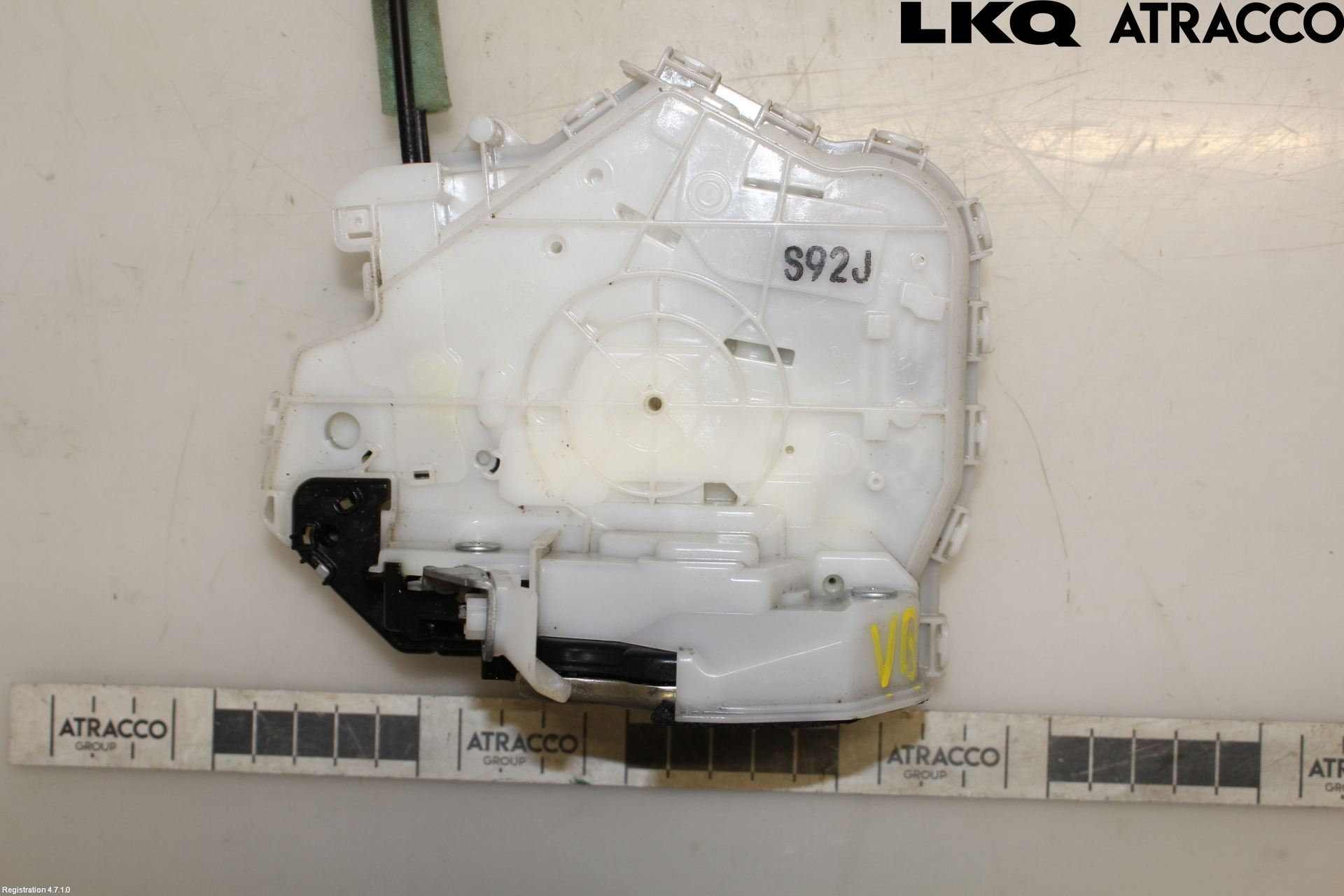 Mazda CX-30 20- Låskista-Dörrlås