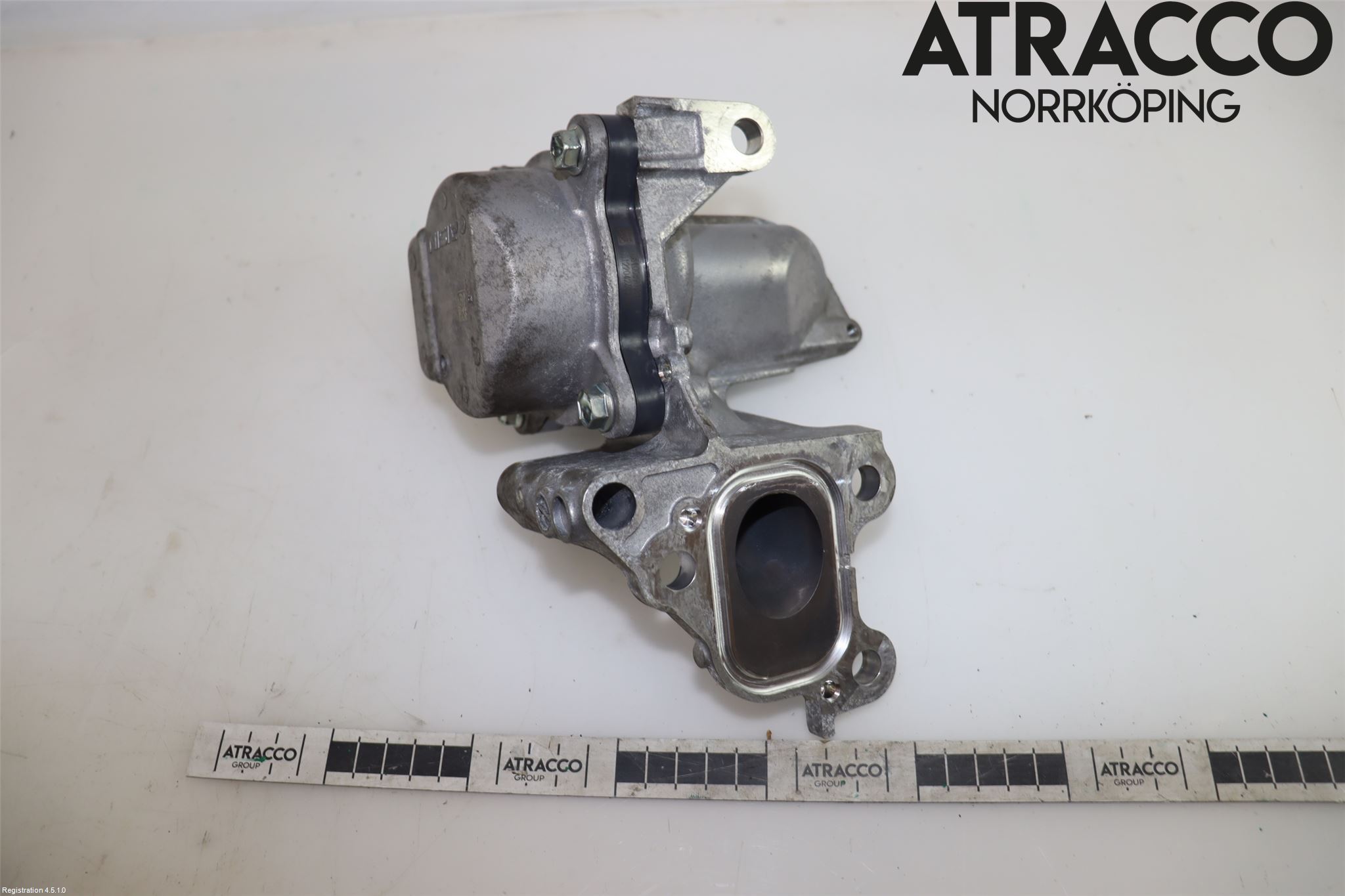 Toyota YARIS XP21 20- Vattenpump