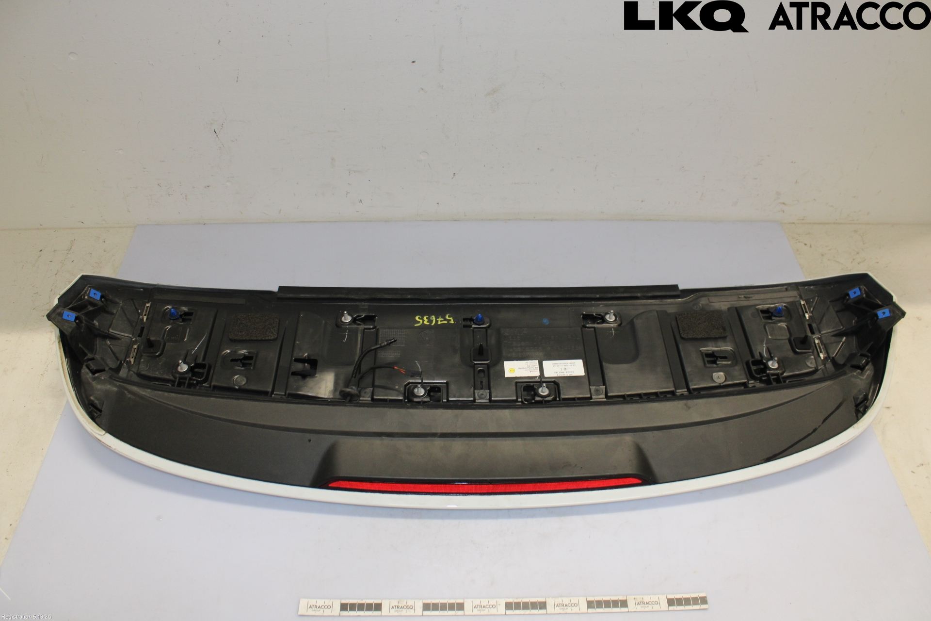 Volkswagen VW ID.7/TOURER 24- Spoiler Baklucka