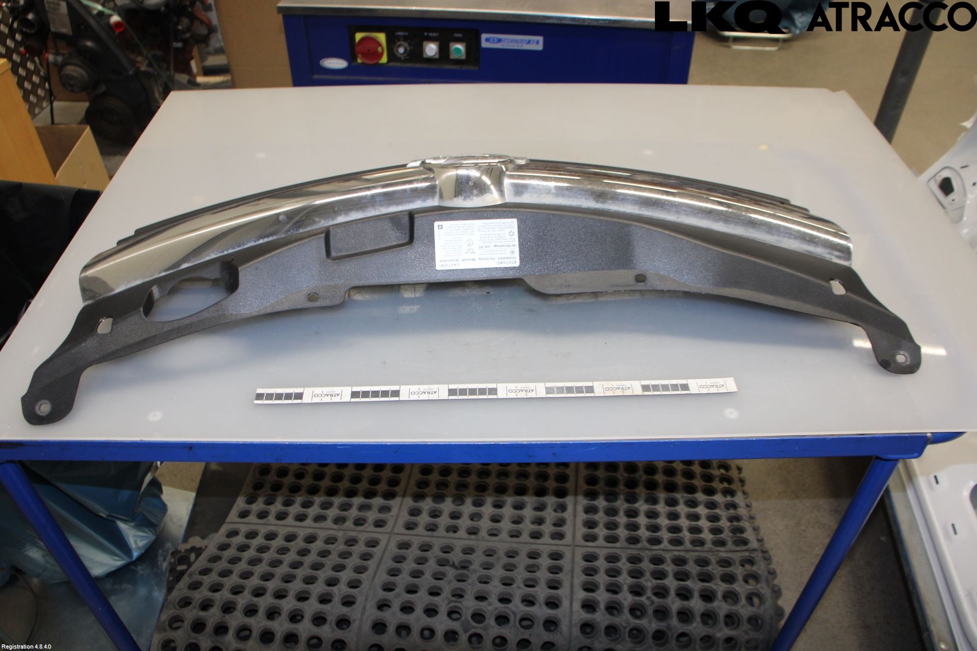 Opel ASTRA H 04-12 Grill Komp